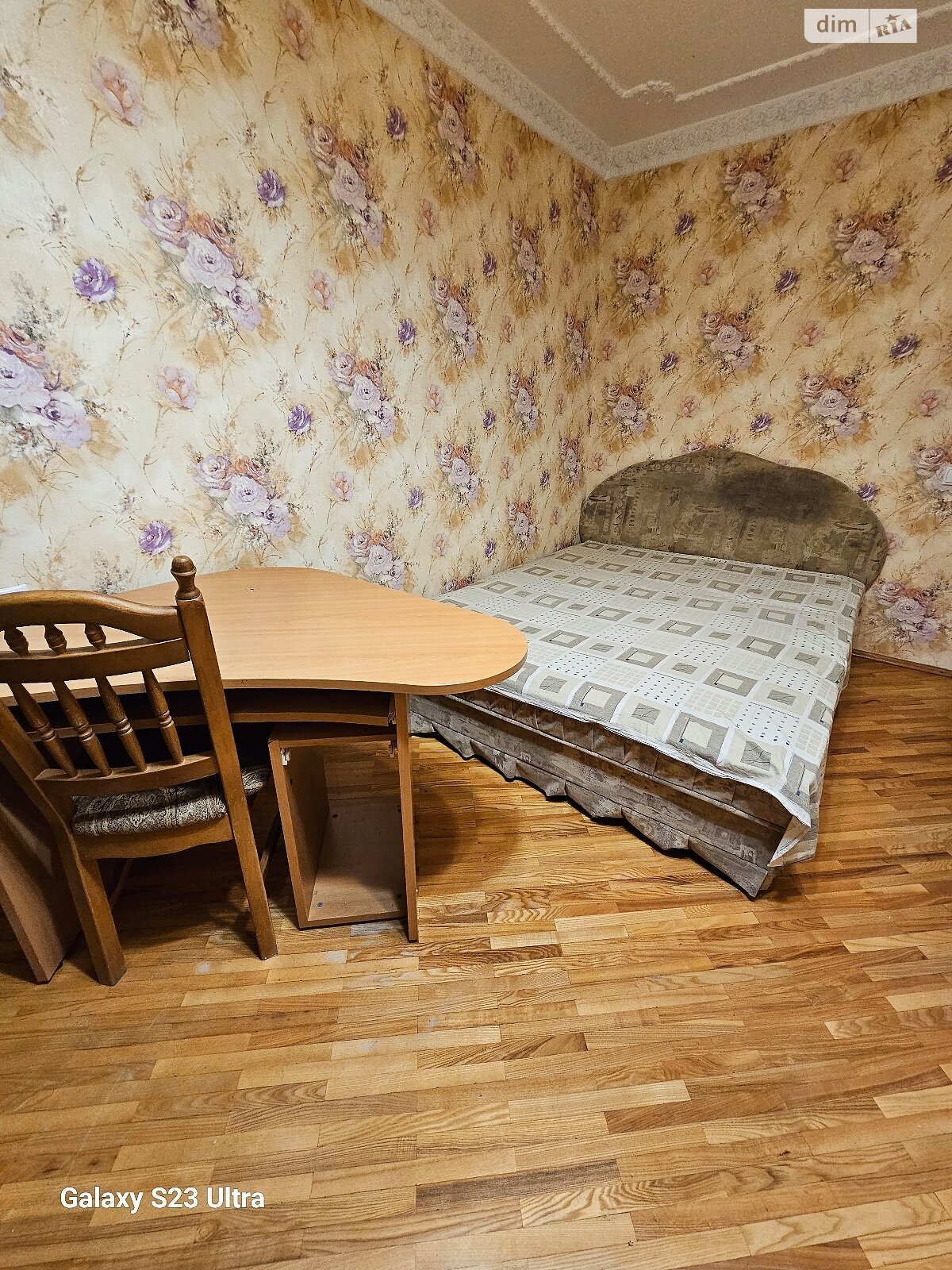 четырехкомнатная квартира в Харькове, на просп. Победы 72Б в аренду на долгий срок помесячно фото 1 четырехкомнатная квартира в Харькове, на просп. Победы 72Б в аренду на долгий срок помесячно фото 1