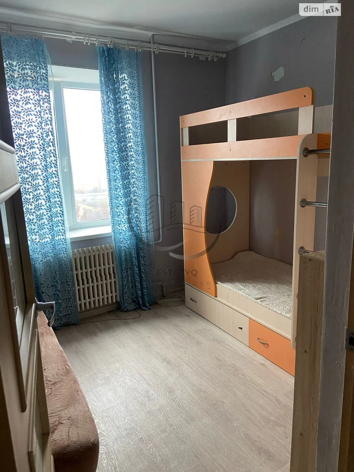 трикімнатна квартира в Харкові, район П’ятихатки, на просп. Академіка Курчатова 28 в довготривалу оренду помісячно фото 1 трикімнатна квартира в Харкові, район П’ятихатки, на просп. Академіка Курчатова 28 в довготривалу оренду помісячно фото 1