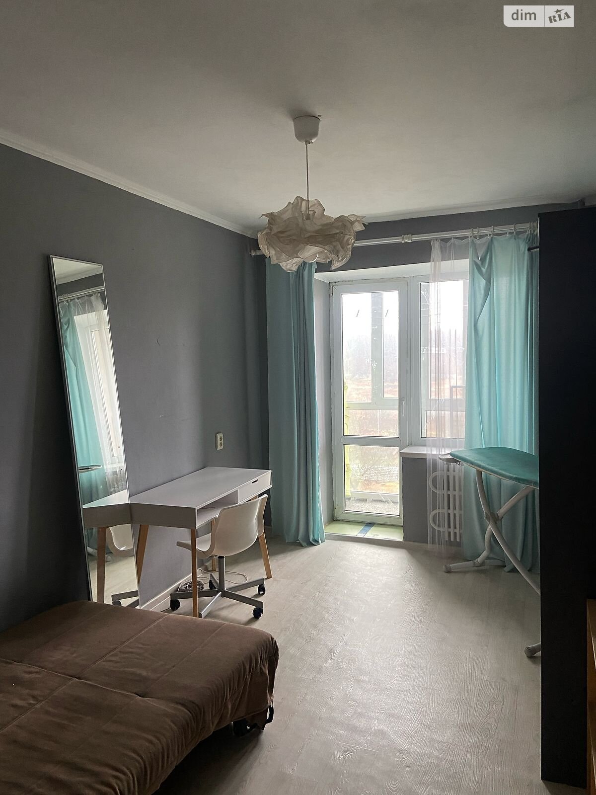 трехкомнатная квартира в Харькове, район Пятихатки, на просп. Академика Курчатова 28 в аренду на долгий срок помесячно фото 1 трехкомнатная квартира в Харькове, район Пятихатки, на просп. Академика Курчатова 28 в аренду на долгий срок помесячно фото 1