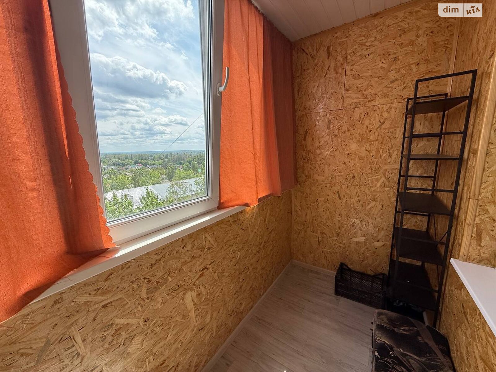 трехкомнатная квартира в Харькове, район Рубановка, на пер. Ржевский 12 в аренду на долгий срок помесячно фото 1 трехкомнатная квартира в Харькове, район Рубановка, на пер. Ржевский 12 в аренду на долгий срок помесячно фото 1