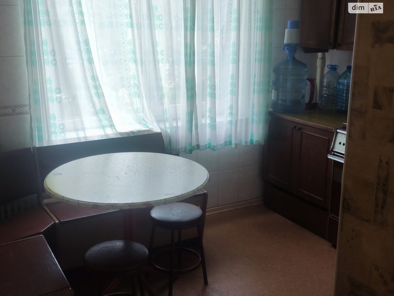 трехкомнатная квартира в Харькове, район Салтовка, на ул. Валентиновская в аренду на долгий срок помесячно фото 1 трехкомнатная квартира в Харькове, район Салтовка, на ул. Валентиновская в аренду на долгий срок помесячно фото 1