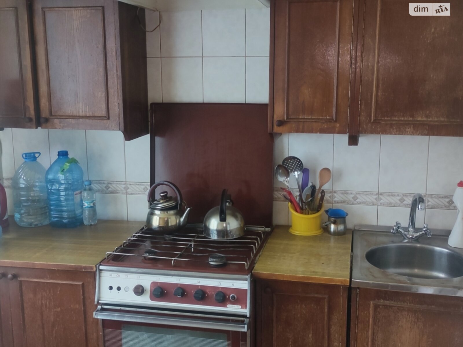 трехкомнатная квартира в Харькове, район Салтовка, на ул. Валентиновская в аренду на долгий срок помесячно фото 1 трехкомнатная квартира в Харькове, район Салтовка, на ул. Валентиновская в аренду на долгий срок помесячно фото 1