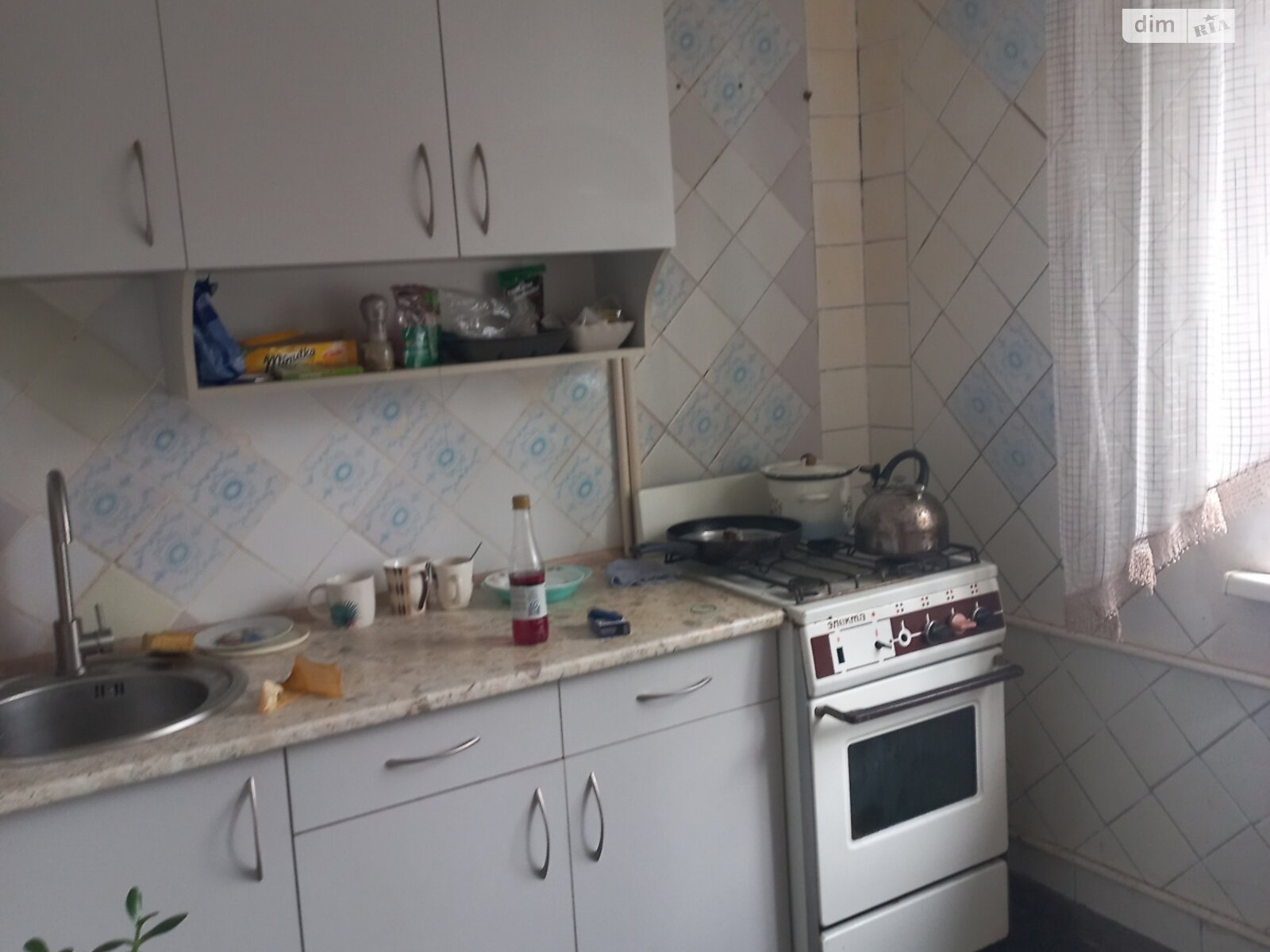 однокомнатная квартира с ремонтом в Харькове, район Салтовка, на пер. Рубежанский, кв. 8 в аренду на долгий срок помесячно фото 1 однокомнатная квартира с ремонтом в Харькове, район Салтовка, на пер. Рубежанский, кв. 8 в аренду на долгий срок помесячно фото 1