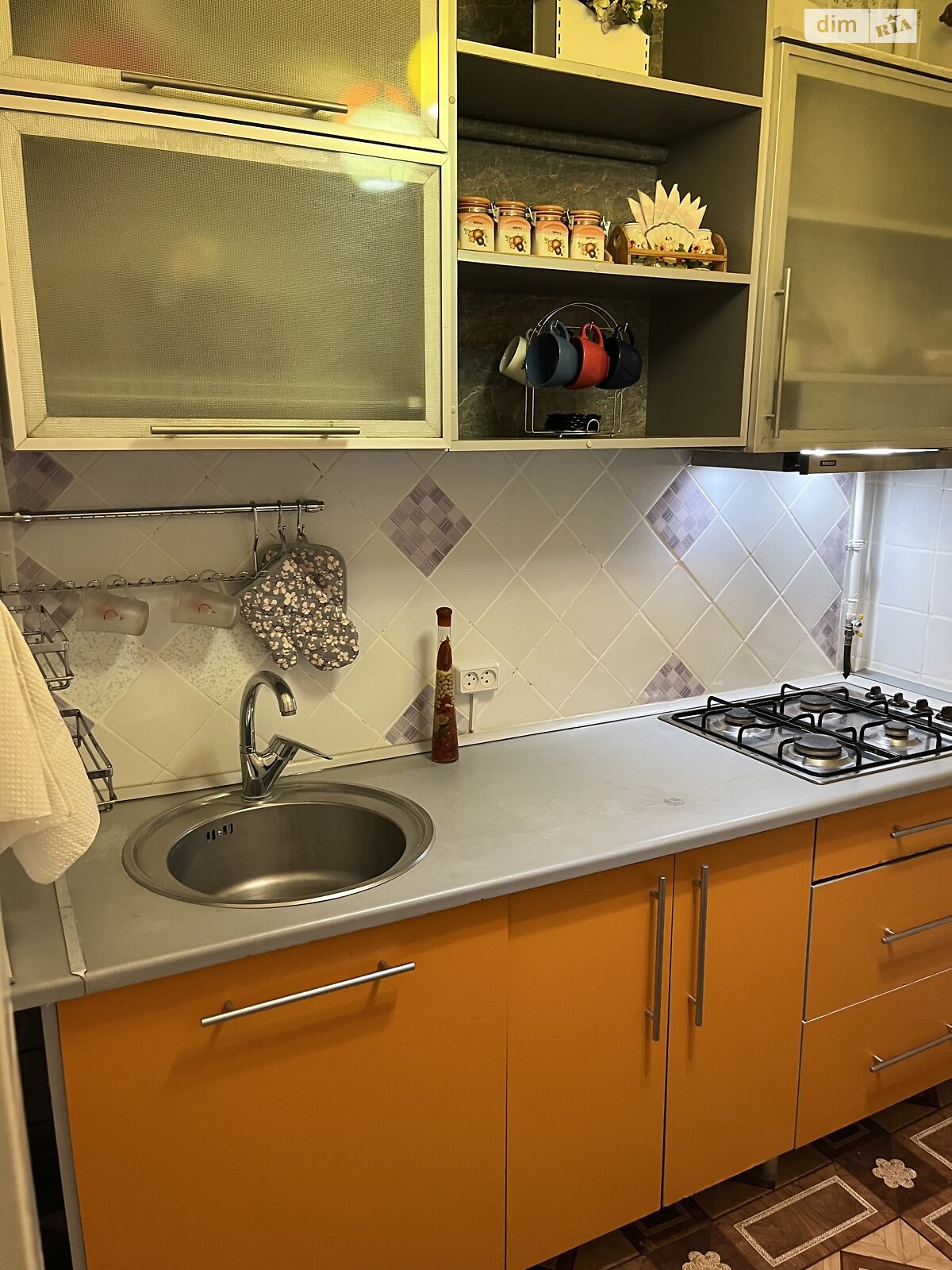 однокомнатная квартира в Харькове, район Салтовка, на шоссе Салтовское 110 в аренду на долгий срок помесячно фото 1