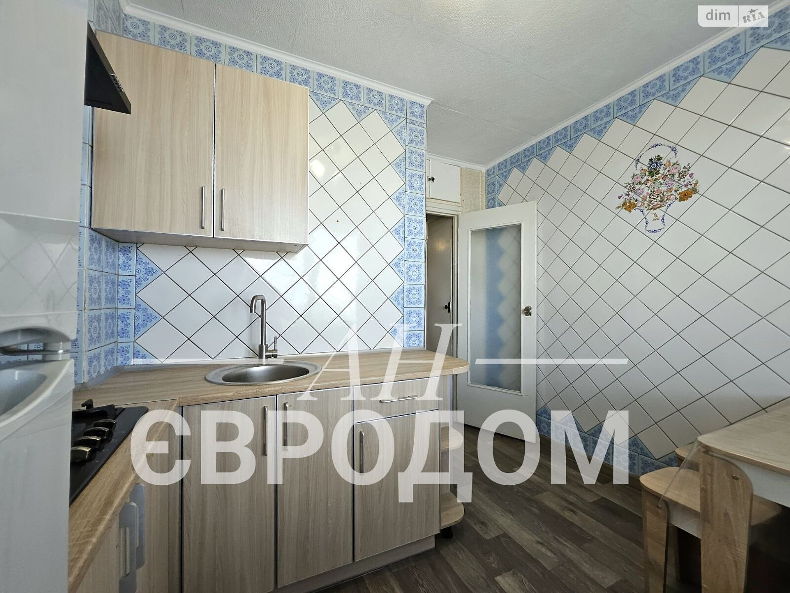 однокімнатна квартира в Харкові, район Салтівський, на вул. Академіка Павлова 162 в довготривалу оренду помісячно фото 1 однокімнатна квартира в Харкові, район Салтівський, на вул. Академіка Павлова 162 в довготривалу оренду помісячно фото 1