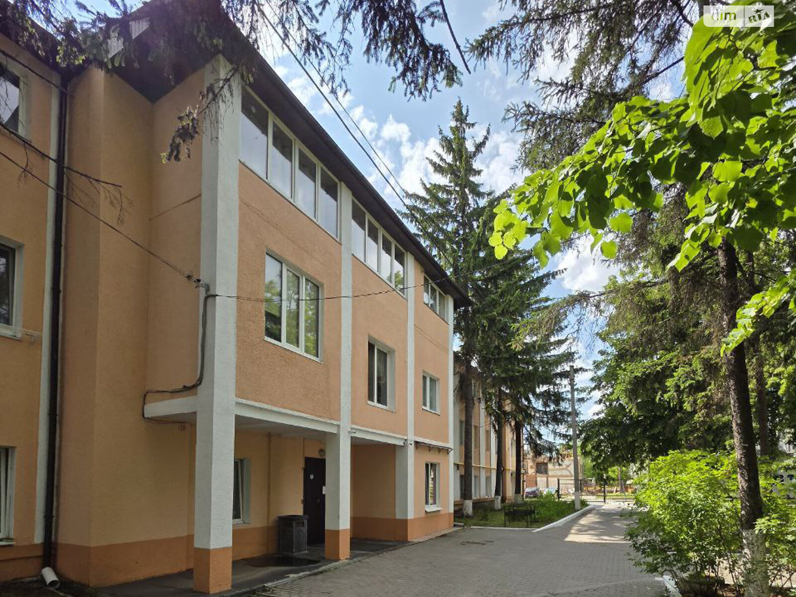 однокомнатная квартира в Харькове, район Салтовский, на ул. Академиков Ахиезеров 6А в аренду на долгий срок помесячно фото 1 однокомнатная квартира в Харькове, район Салтовский, на ул. Академиков Ахиезеров 6А в аренду на долгий срок помесячно фото 1