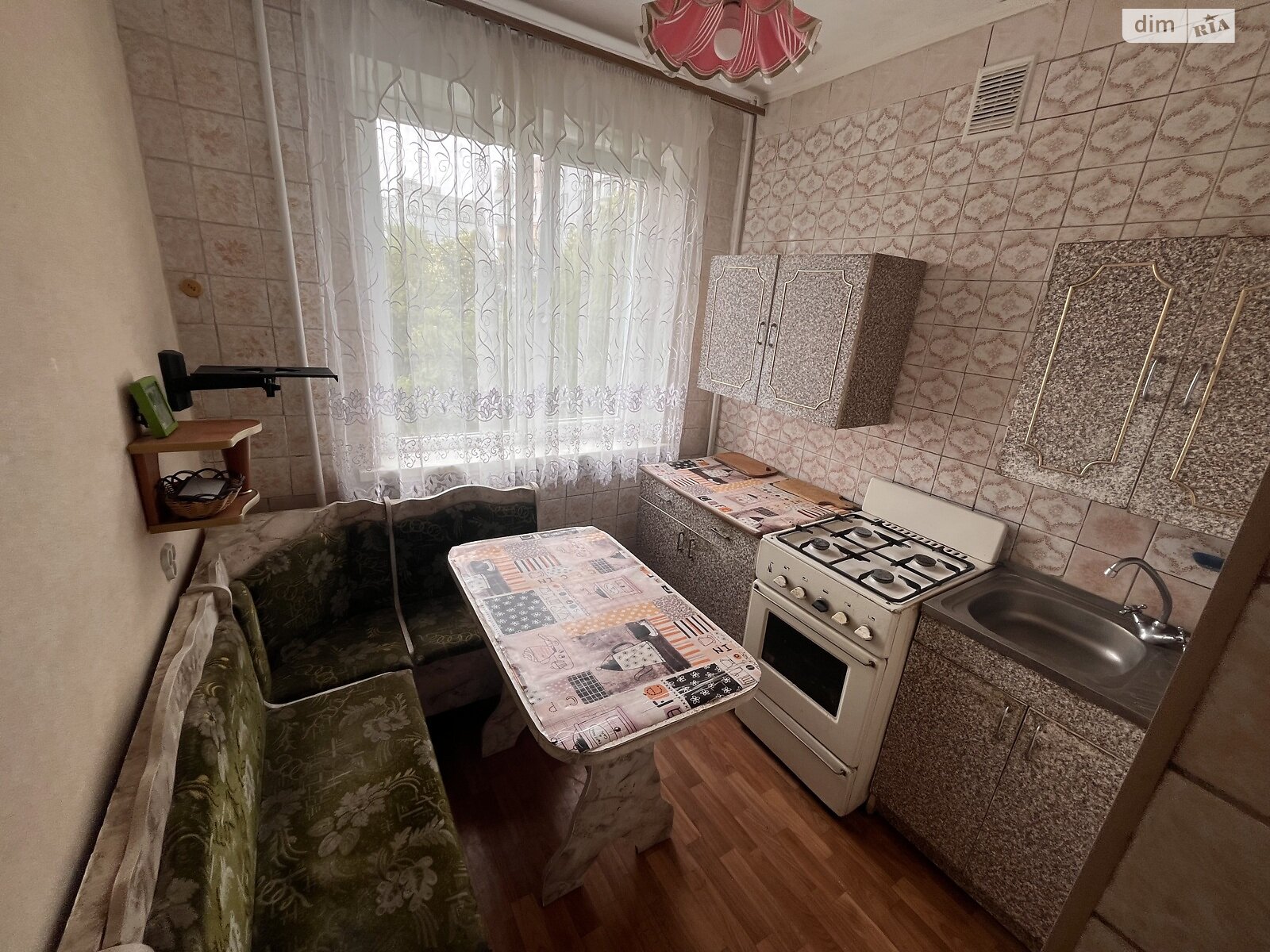 однокімнатна квартира в Харкові, район Салтівський, на вул. Гвардійців-Широнінців 40В, кв. 56 в довготривалу оренду помісячно фото 1 однокімнатна квартира в Харкові, район Салтівський, на вул. Гвардійців-Широнінців 40В, кв. 56 в довготривалу оренду помісячно фото 1