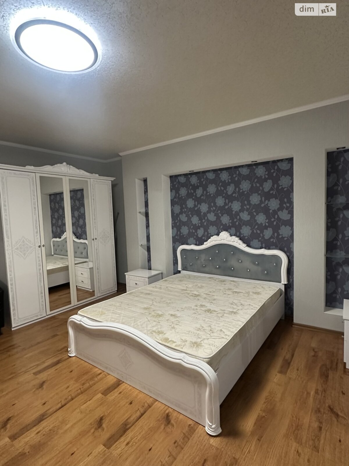 двухкомнатная квартира в Харькове, район Салтовский, на ул. Гвардейцев-Широнинцев 29А в аренду на долгий срок помесячно фото 1