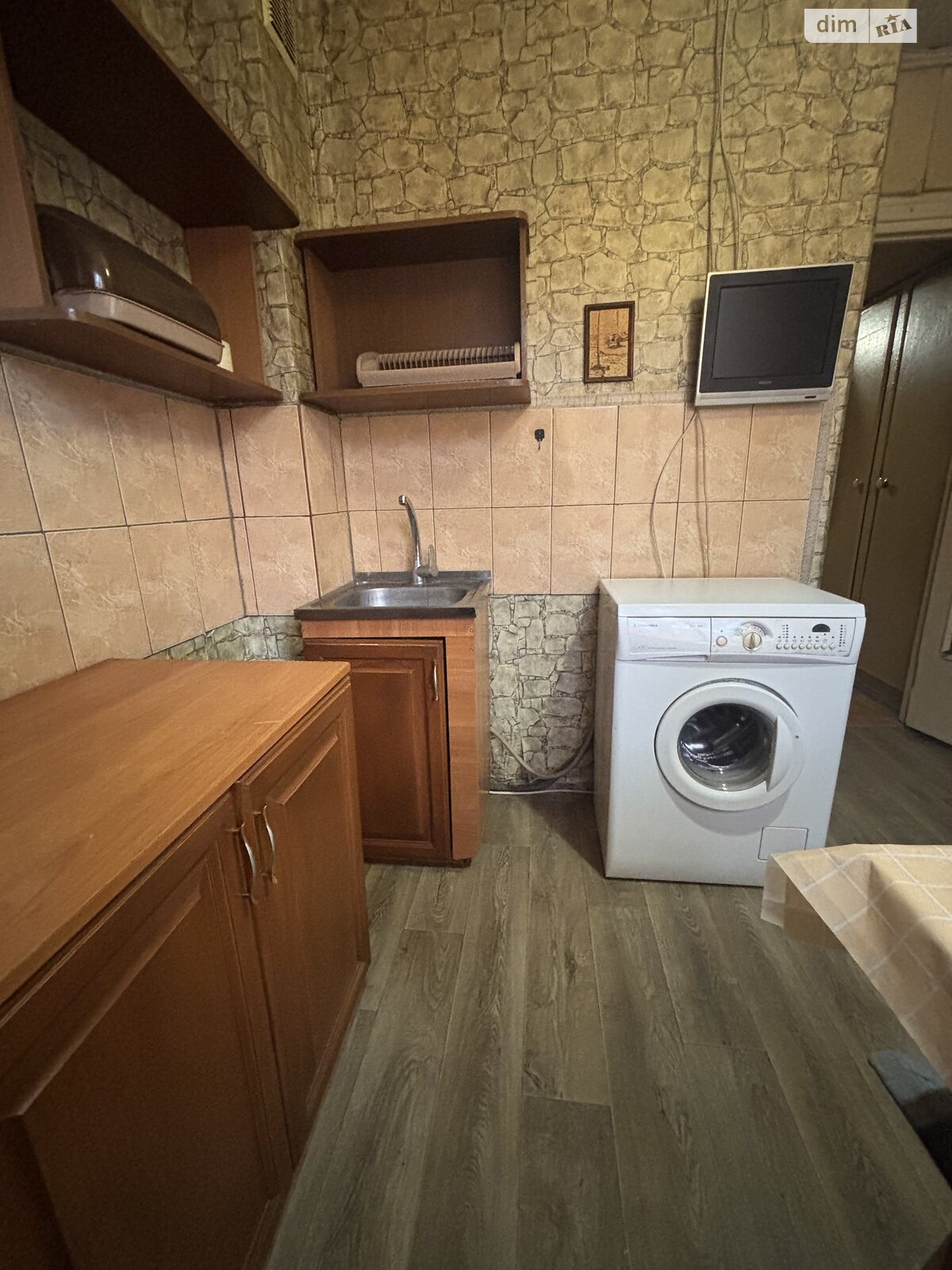 однокомнатная квартира в Харькове, район Салтовский, на ул. Гвардейцев-Широнинцев 40 в аренду на долгий срок помесячно фото 1