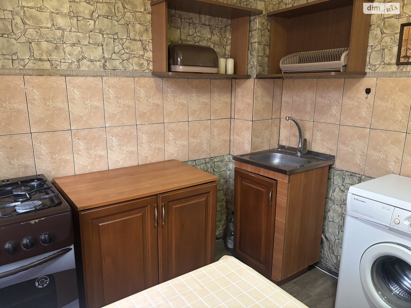 однокомнатная квартира в Харькове, район Салтовский, на ул. Гвардейцев-Широнинцев 40 в аренду на долгий срок помесячно фото 1