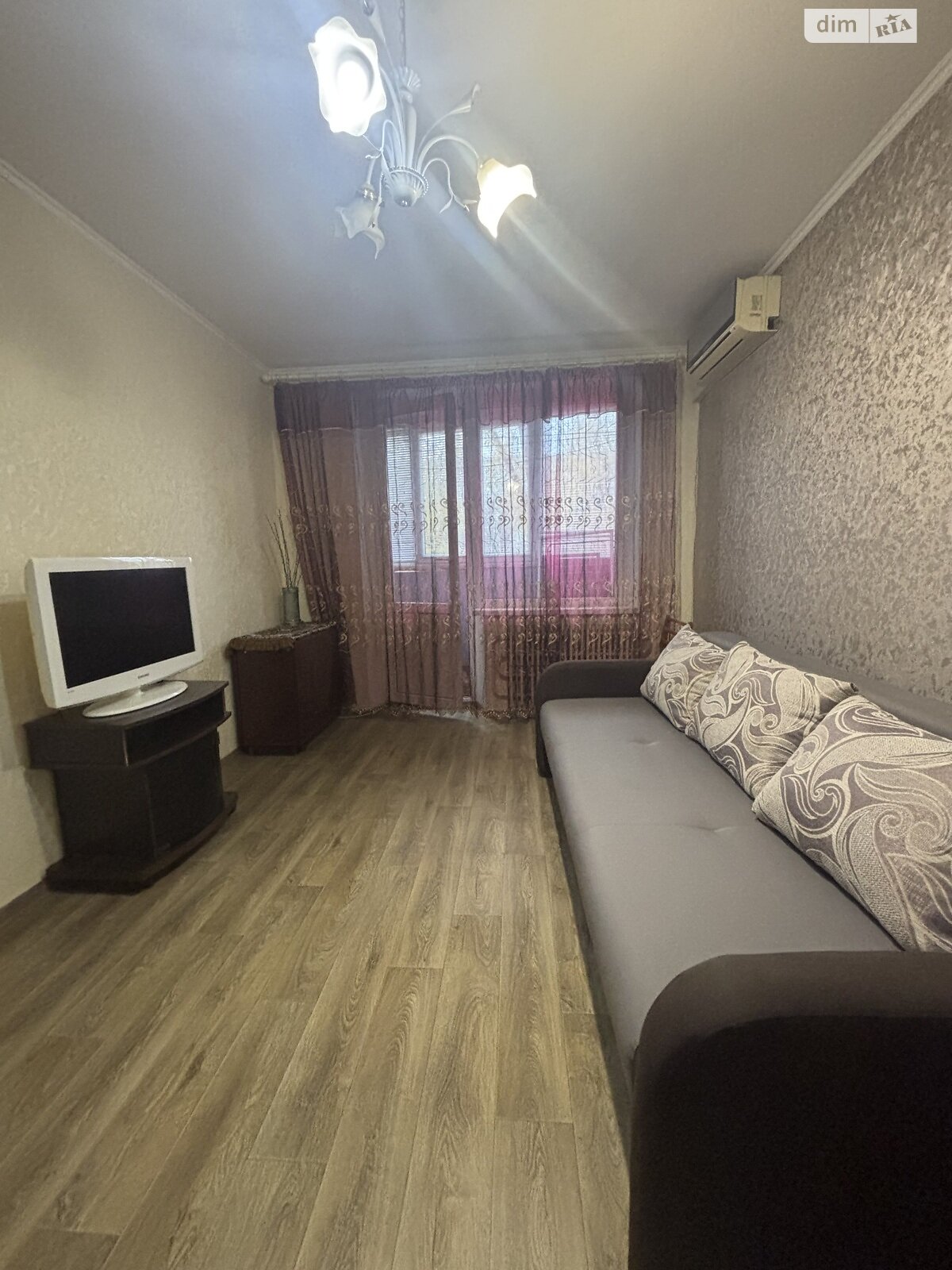 однокомнатная квартира в Харькове, район Салтовский, на ул. Гвардейцев-Широнинцев 40 в аренду на долгий срок помесячно фото 1