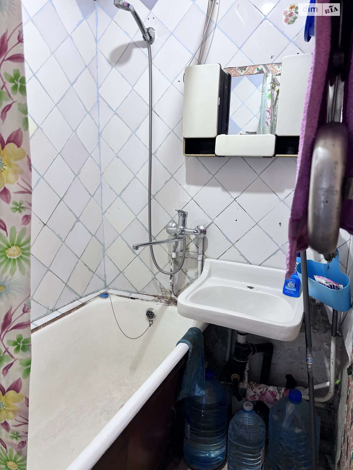 трикімнатна квартира в Харкові, район Салтівський, на вул. Нескорених 19А в довготривалу оренду помісячно фото 1 трикімнатна квартира в Харкові, район Салтівський, на вул. Нескорених 19А в довготривалу оренду помісячно фото 1