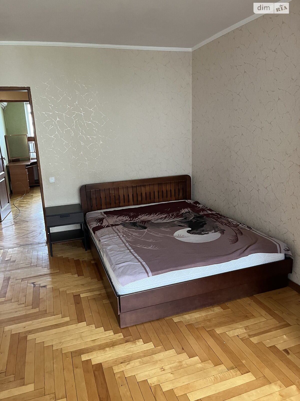трехкомнатная квартира в Харькове, район Салтовский, на ул. Нескореных 66, кв. 215 в аренду на долгий срок помесячно фото 1 трехкомнатная квартира в Харькове, район Салтовский, на ул. Нескореных 66, кв. 215 в аренду на долгий срок помесячно фото 1