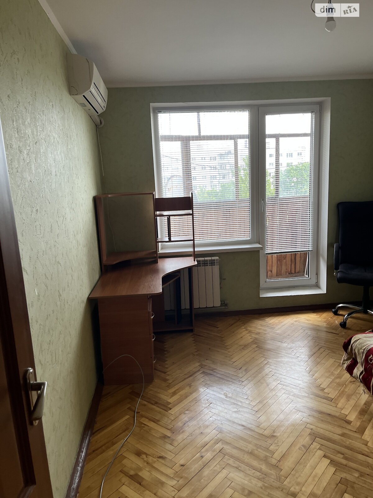 трехкомнатная квартира в Харькове, район Салтовский, на ул. Нескореных 66, кв. 215 в аренду на долгий срок помесячно фото 1 трехкомнатная квартира в Харькове, район Салтовский, на ул. Нескореных 66, кв. 215 в аренду на долгий срок помесячно фото 1