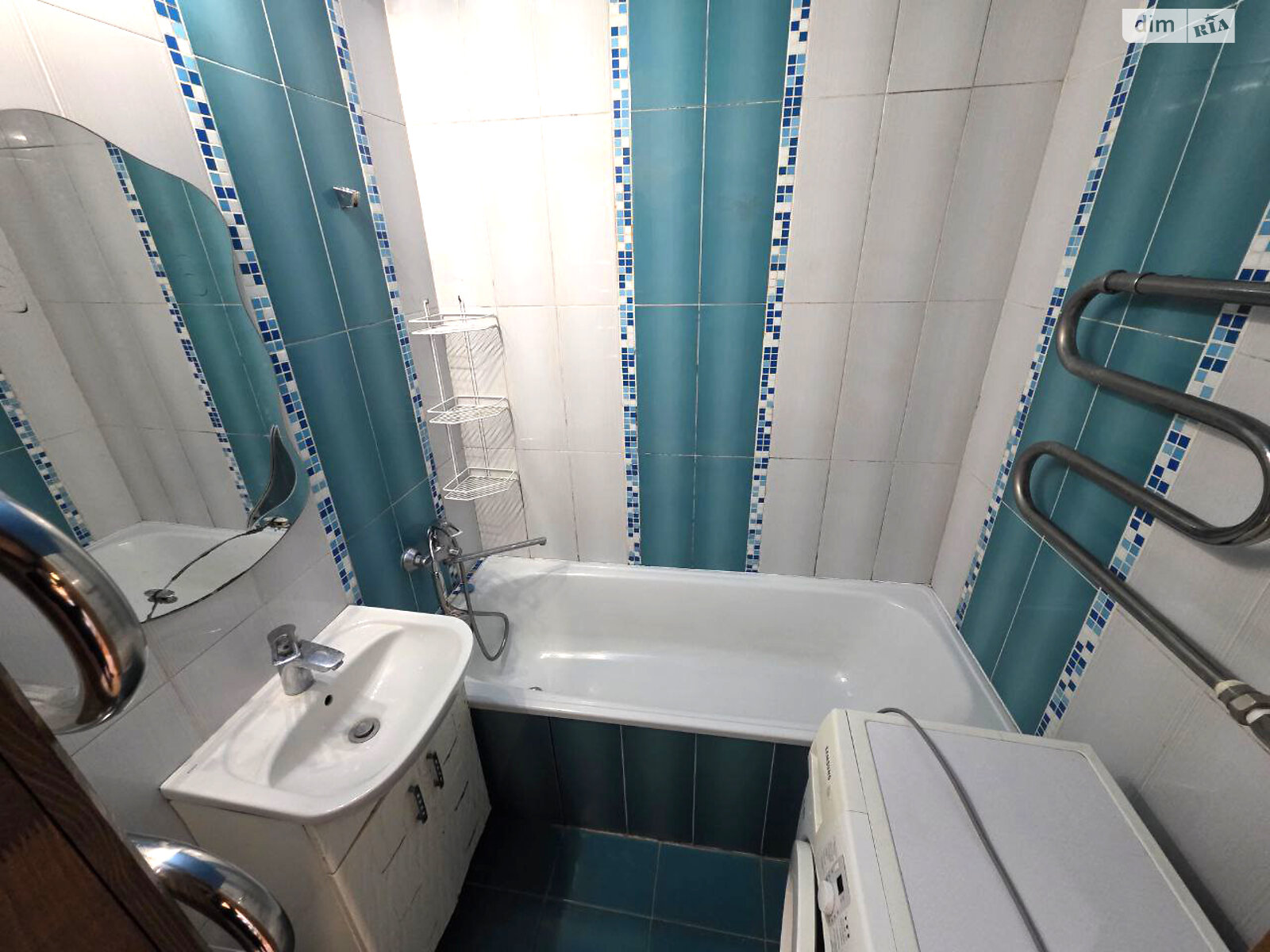 трехкомнатная квартира в Харькове, район Салтовский, на ул. Нескореных 46 в аренду на долгий срок помесячно фото 1