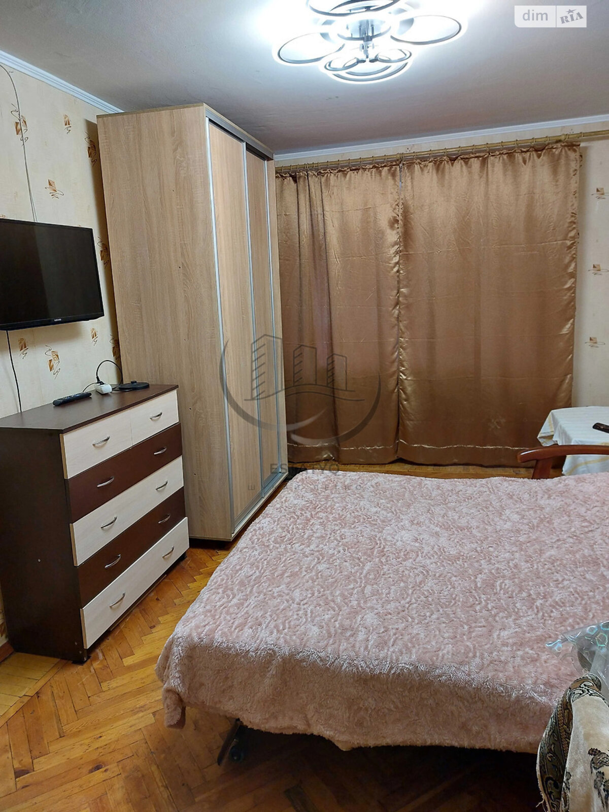 трикімнатна квартира в Харкові, район Салтівський, на вул. Світла 27 в довготривалу оренду помісячно фото 1 трикімнатна квартира в Харкові, район Салтівський, на вул. Світла 27 в довготривалу оренду помісячно фото 1