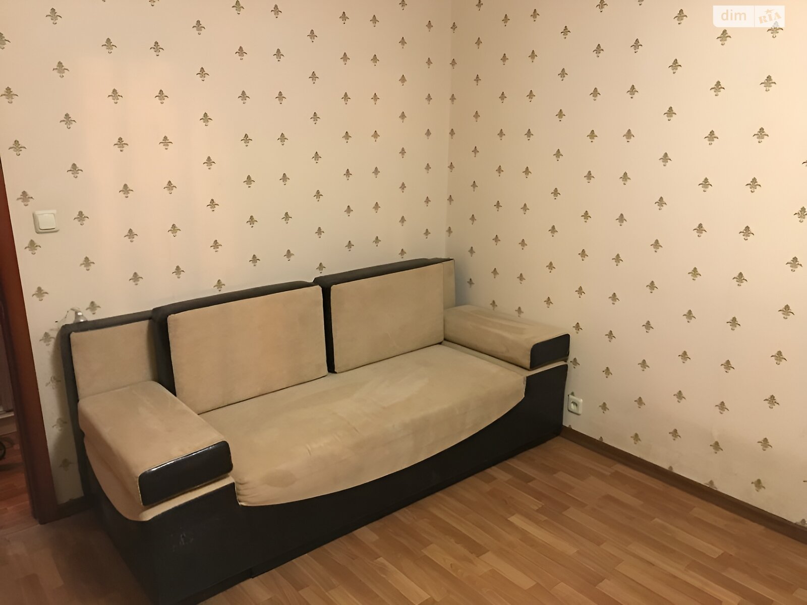 трехкомнатная квартира в Харькове, район Салтовский, на просп. Тракторостроителей 107 в аренду на долгий срок помесячно фото 1 трехкомнатная квартира в Харькове, район Салтовский, на просп. Тракторостроителей 107 в аренду на долгий срок помесячно фото 1