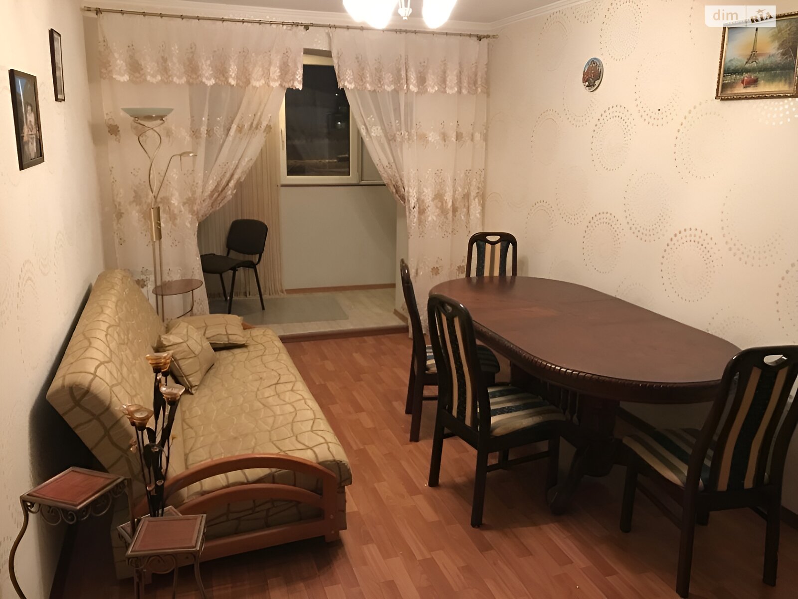 трехкомнатная квартира в Харькове, район Салтовский, на просп. Тракторостроителей 107 в аренду на долгий срок помесячно фото 1 трехкомнатная квартира в Харькове, район Салтовский, на просп. Тракторостроителей 107 в аренду на долгий срок помесячно фото 1