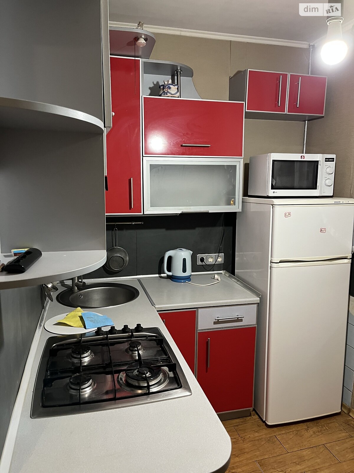 двухкомнатная квартира в Харькове, район Салтовский, на просп. Тракторостроителей 160Б в аренду на долгий срок помесячно фото 1 двухкомнатная квартира в Харькове, район Салтовский, на просп. Тракторостроителей 160Б в аренду на долгий срок помесячно фото 1