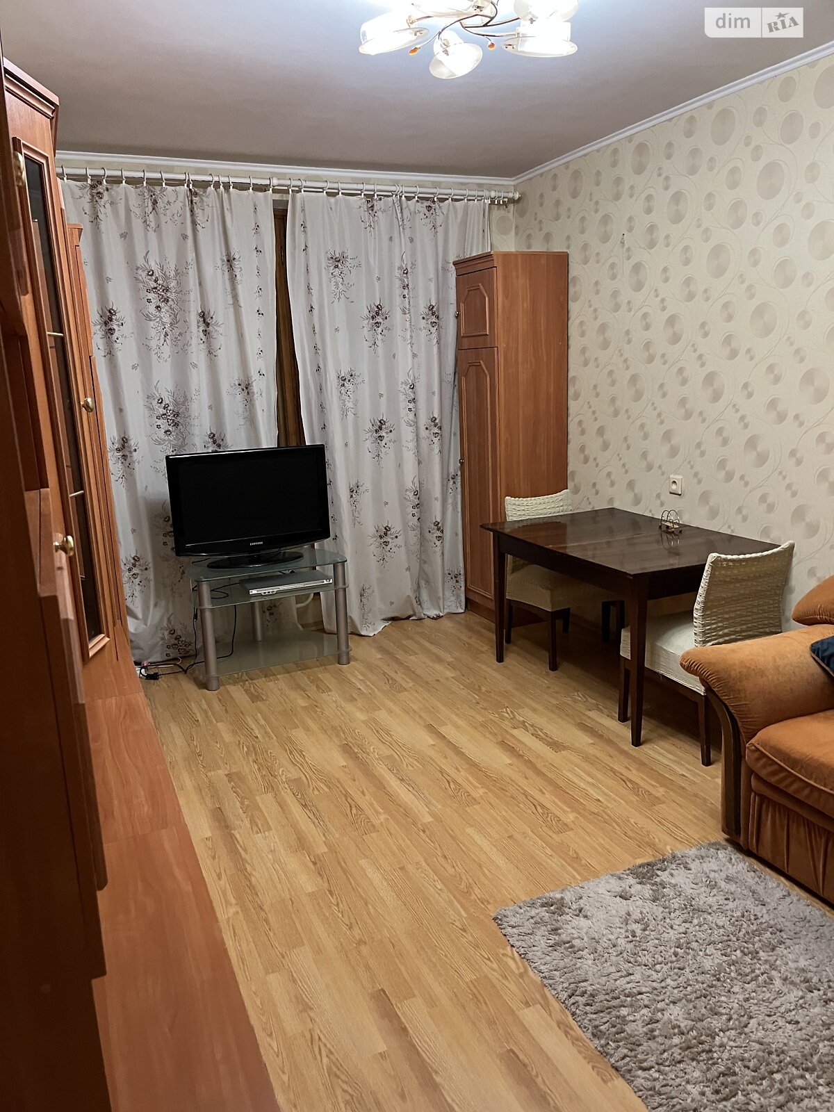 двухкомнатная квартира в Харькове, район Салтовский, на просп. Тракторостроителей 160Б в аренду на долгий срок помесячно фото 1 двухкомнатная квартира в Харькове, район Салтовский, на просп. Тракторостроителей 160Б в аренду на долгий срок помесячно фото 1