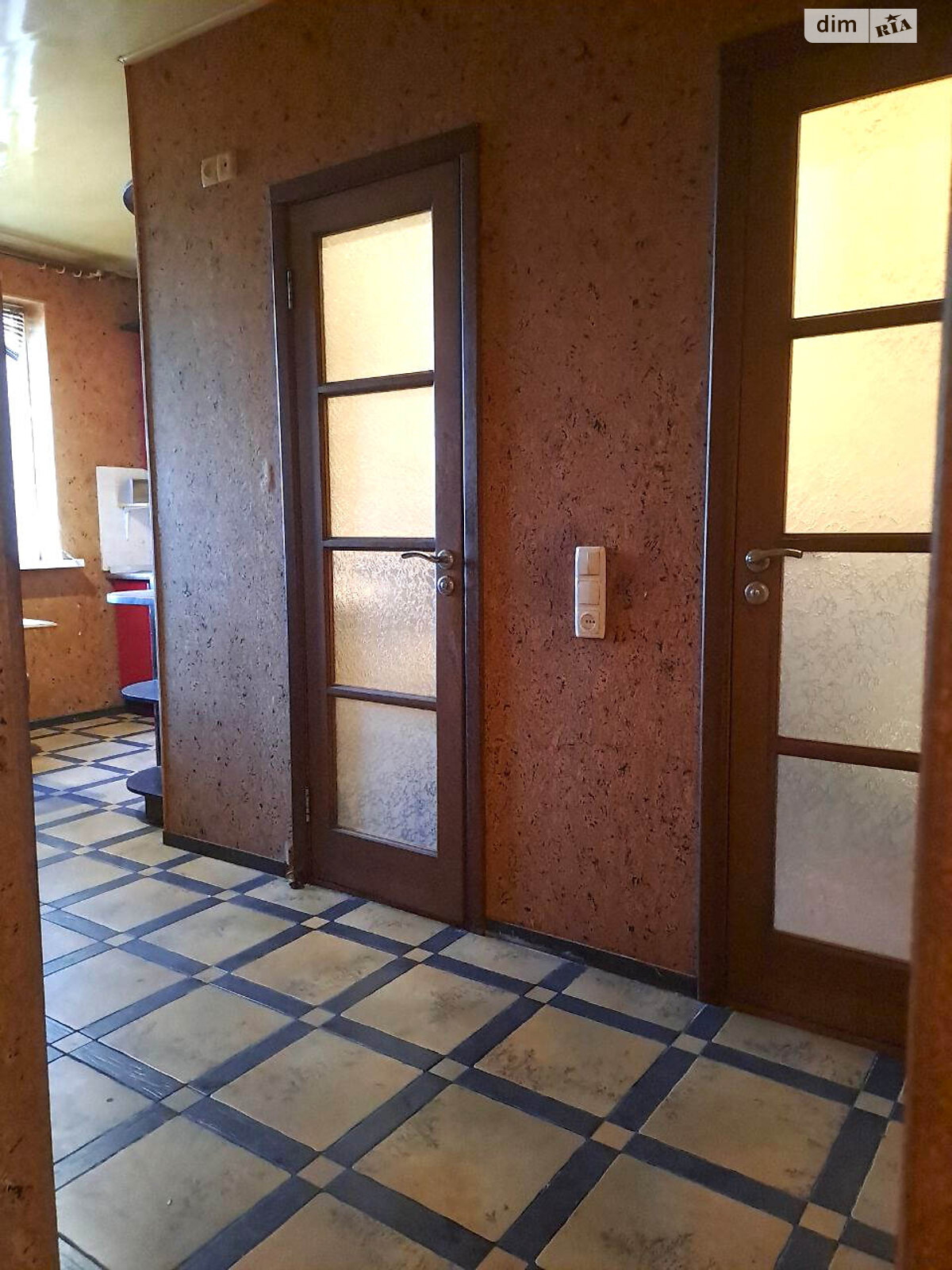 трехкомнатная квартира в Харькове, район Салтовский, на просп. Юбилейный 44 в аренду на долгий срок помесячно фото 1 трехкомнатная квартира в Харькове, район Салтовский, на просп. Юбилейный 44 в аренду на долгий срок помесячно фото 1
