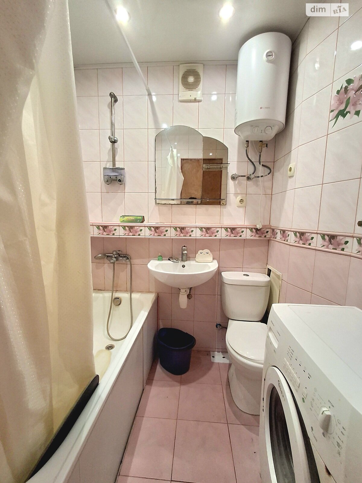 однокомнатная квартира в Харькове, район Салтовский, на просп. Юбилейный 34 в аренду на долгий срок помесячно фото 1 однокомнатная квартира в Харькове, район Салтовский, на просп. Юбилейный 34 в аренду на долгий срок помесячно фото 1