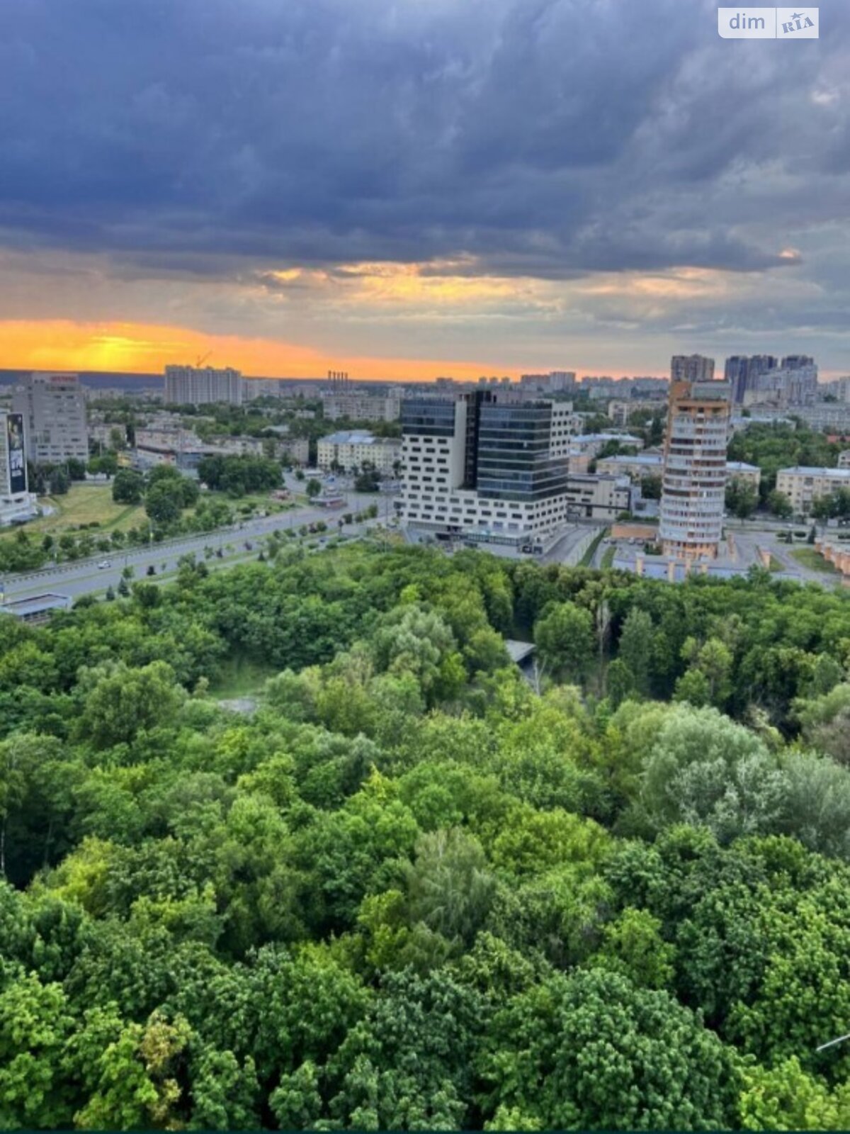 двухкомнатная квартира в Харькове, район Шевченковский, на ул. Дмитрия Антоненко 49 в аренду на долгий срок помесячно фото 1