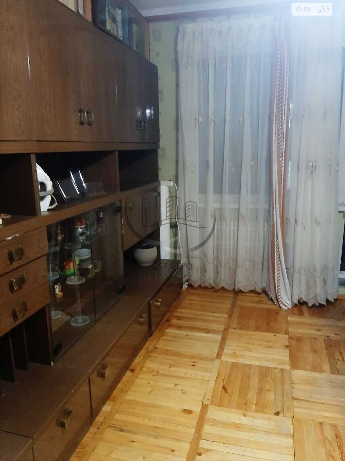 однокомнатная квартира в Харькове, район Шевченковский, на ул. Энвера Ахсарова 15А в аренду на долгий срок помесячно фото 1 однокомнатная квартира в Харькове, район Шевченковский, на ул. Энвера Ахсарова 15А в аренду на долгий срок помесячно фото 1