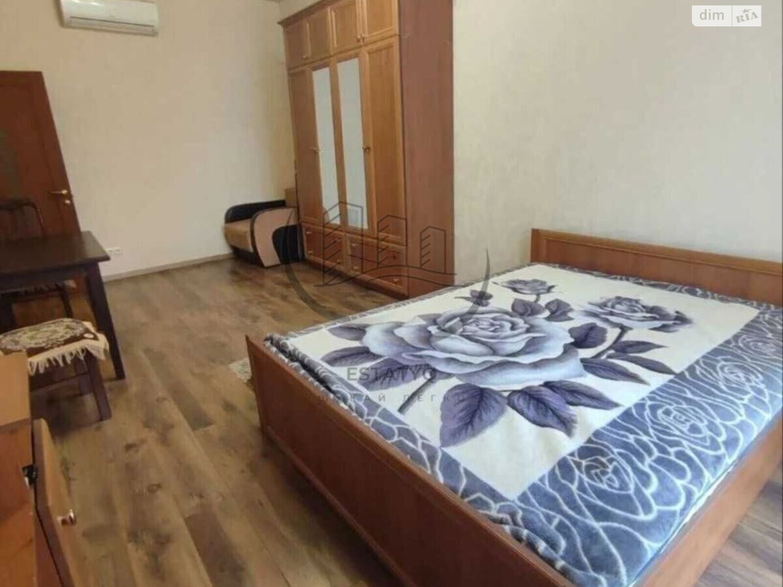 двокімнатна квартира в Харкові, район Шевченківський, на пров. Отакара Яроша 20 в довготривалу оренду помісячно фото 1 двокімнатна квартира в Харкові, район Шевченківський, на пров. Отакара Яроша 20 в довготривалу оренду помісячно фото 1