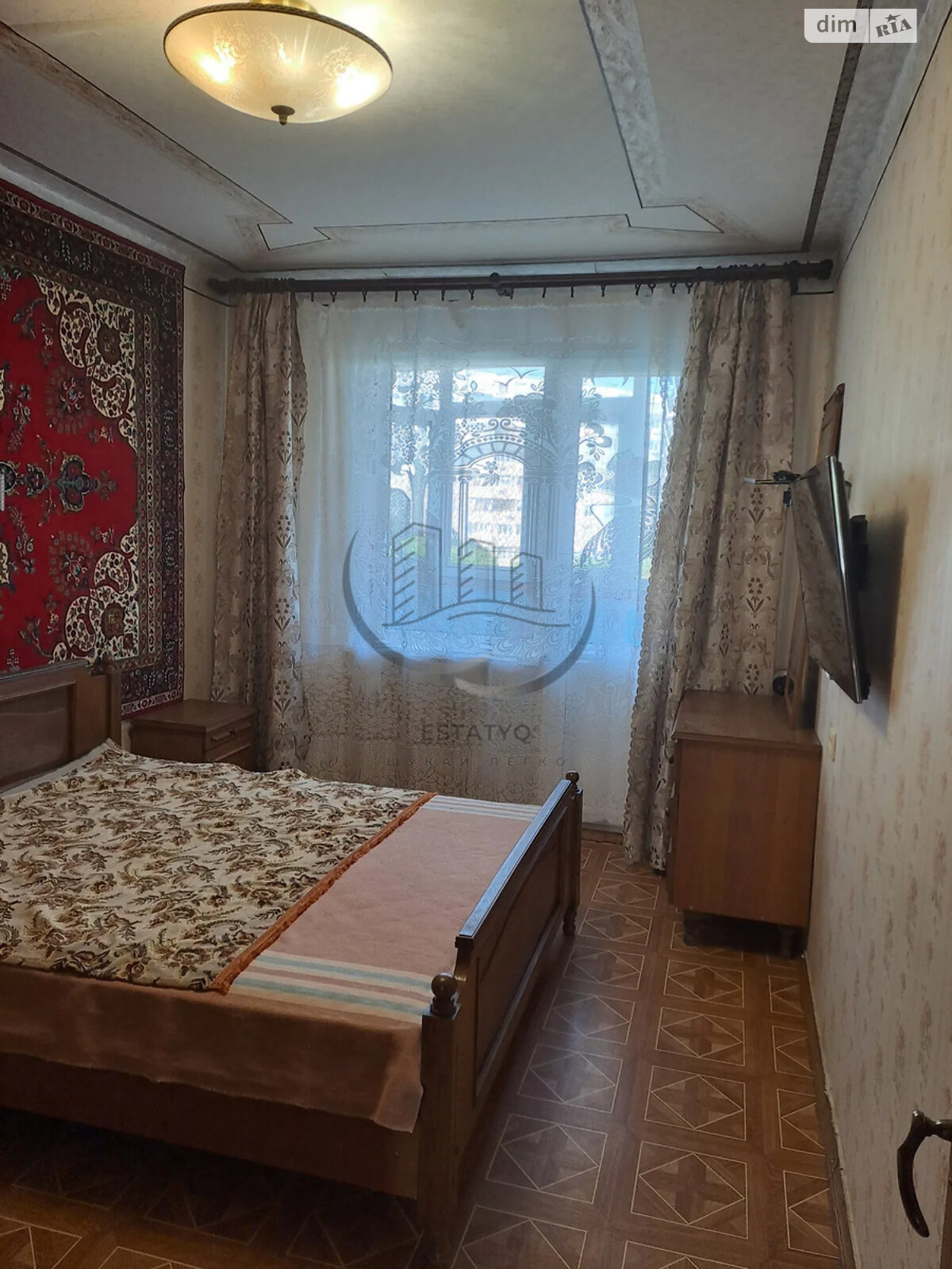 трехкомнатная квартира в Харькове, район Шевченковский, на просп. Победы 62 в аренду на долгий срок помесячно фото 1 трехкомнатная квартира в Харькове, район Шевченковский, на просп. Победы 62 в аренду на долгий срок помесячно фото 1