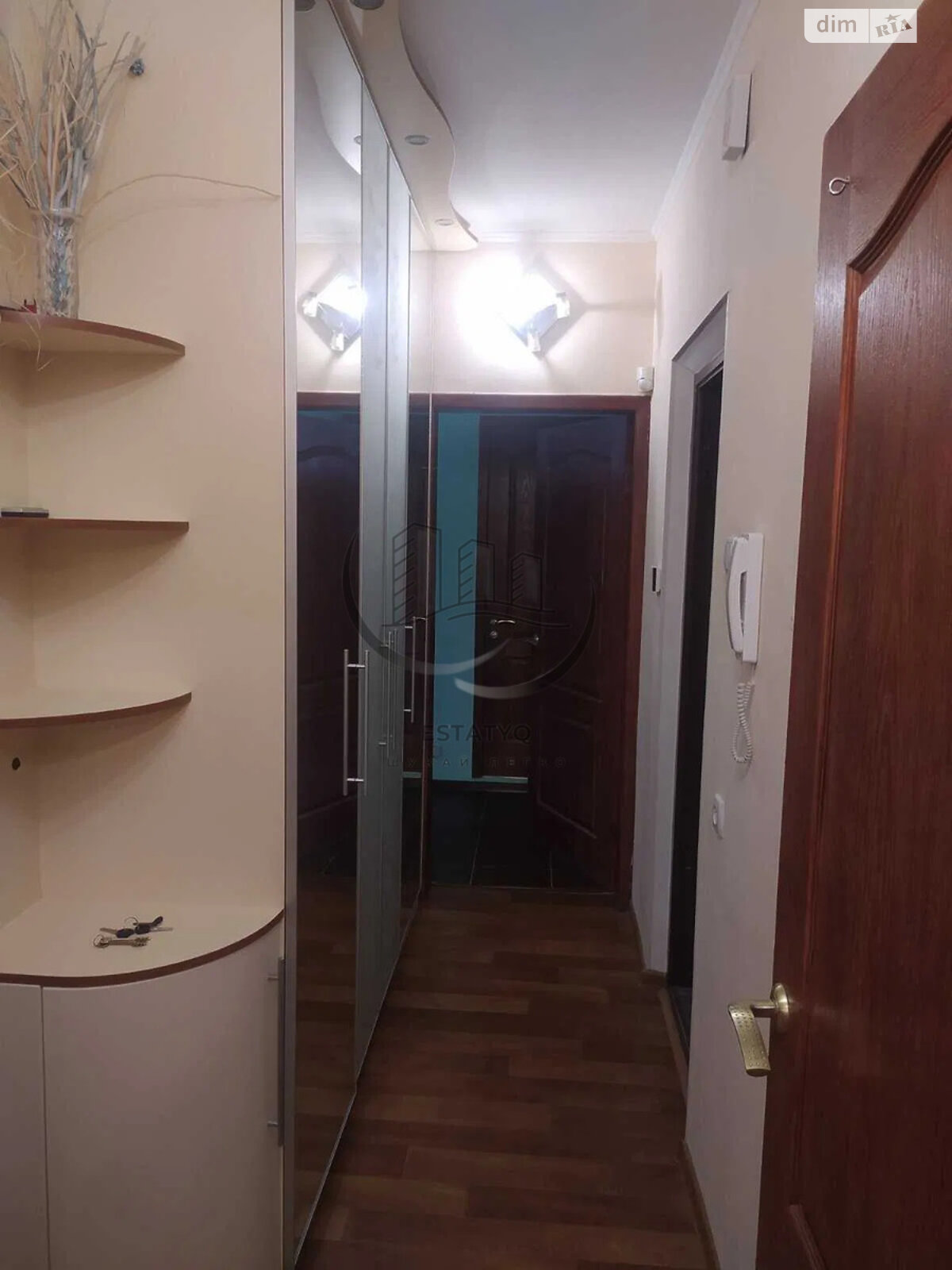 двухкомнатная квартира в Харькове, район Шевченковский, на просп. Победы 66А в аренду на долгий срок помесячно фото 1 двухкомнатная квартира в Харькове, район Шевченковский, на просп. Победы 66А в аренду на долгий срок помесячно фото 1