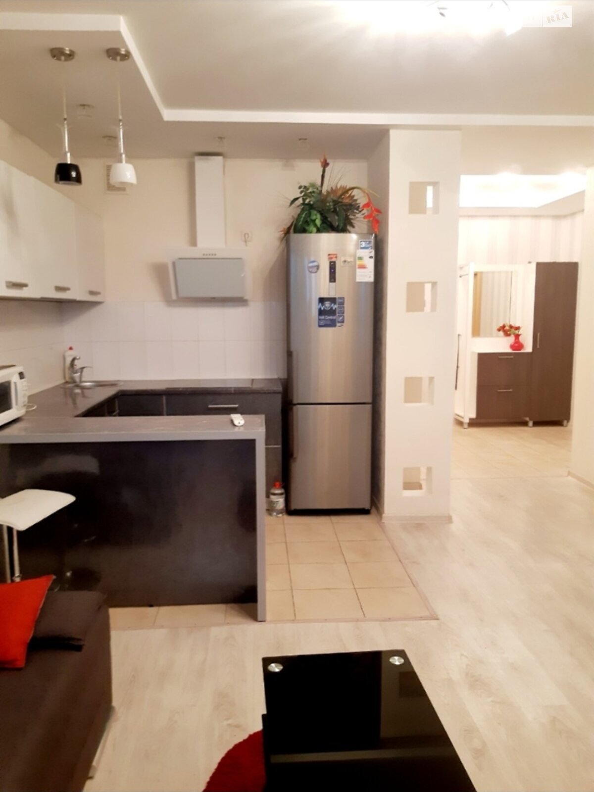 однокомнатная квартира в Харькове, район Слободской, на просп. Аэрокосмический 41/2 в аренду на долгий срок помесячно фото 1 однокомнатная квартира в Харькове, район Слободской, на просп. Аэрокосмический 41/2 в аренду на долгий срок помесячно фото 1