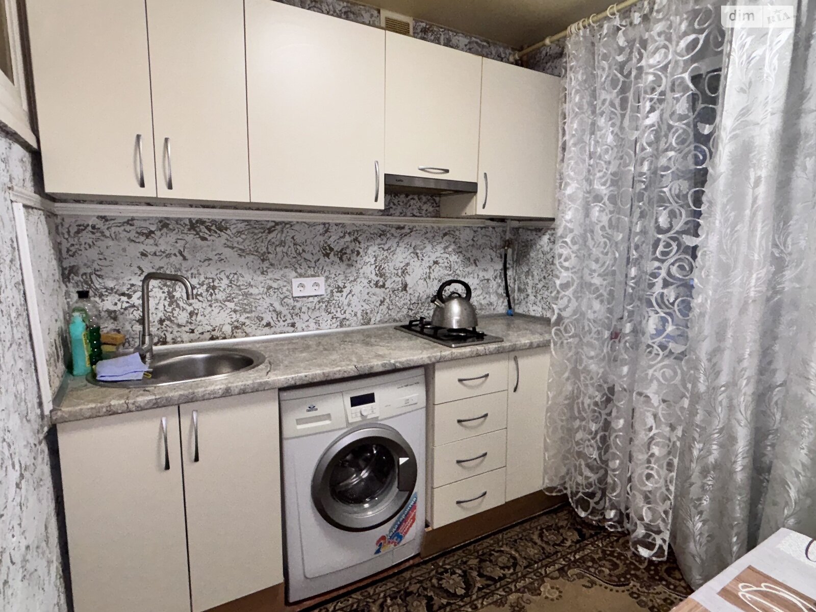 однокімнатна квартира в Харкові, район Слобідський, на просп. Байрона 6/25 в довготривалу оренду помісячно фото 1 однокімнатна квартира в Харкові, район Слобідський, на просп. Байрона 6/25 в довготривалу оренду помісячно фото 1