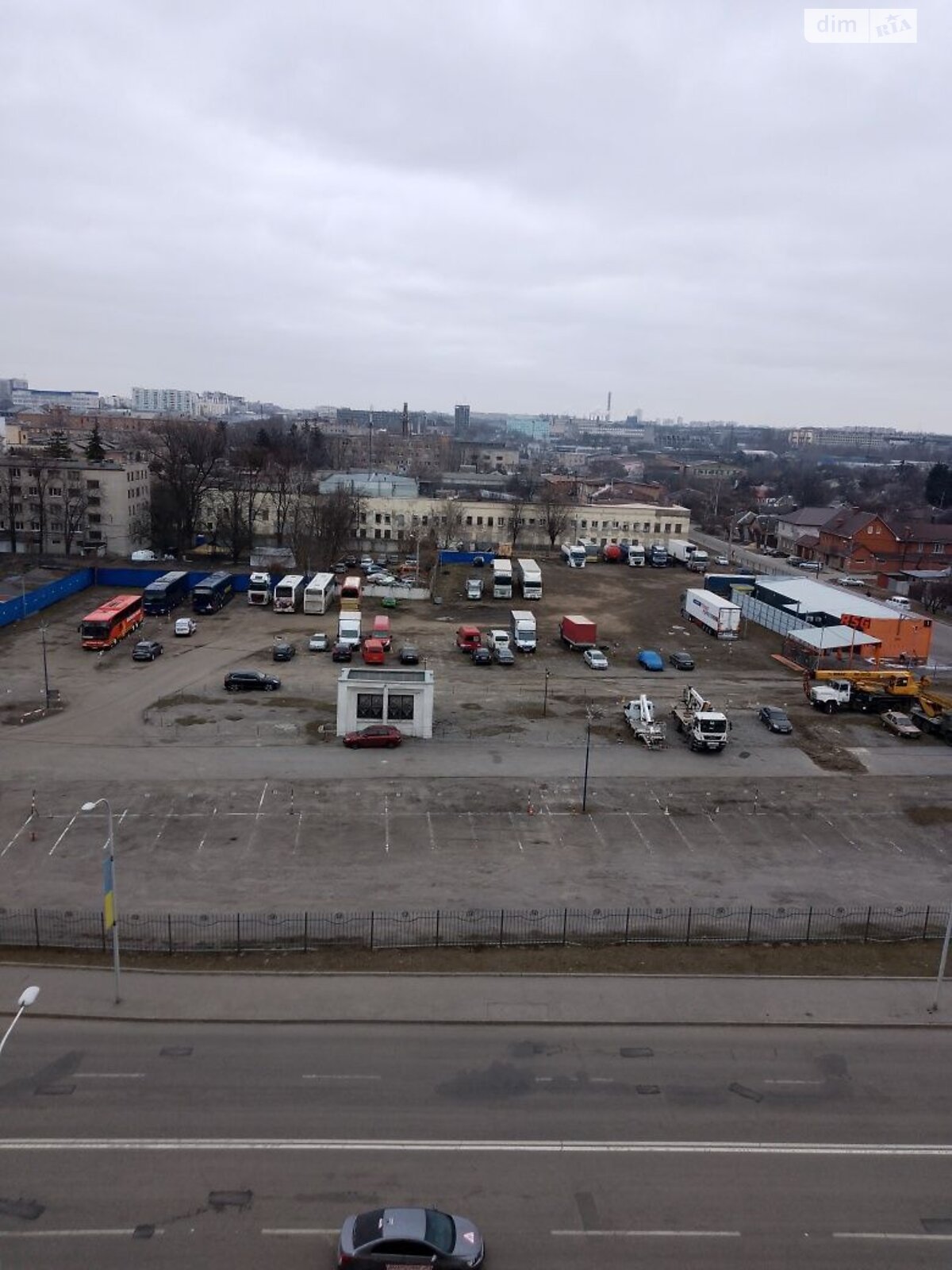 однокімнатна квартира в Харкові, район Слобідський, на вул. Дмитра Коцюбайла 2 в довготривалу оренду помісячно фото 1