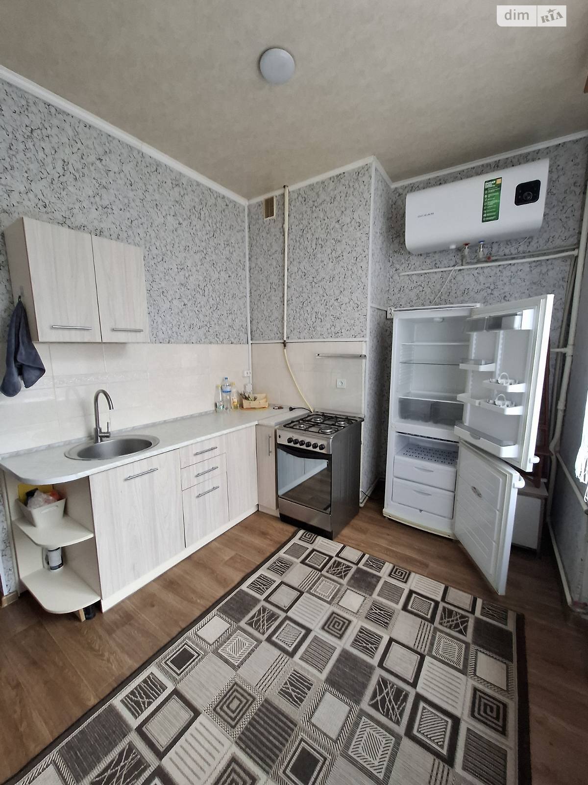 двухкомнатная квартира в Харькове, район Слободской, на просп. Героев Харькова 96 в аренду на долгий срок помесячно фото 1 двухкомнатная квартира в Харькове, район Слободской, на просп. Героев Харькова 96 в аренду на долгий срок помесячно фото 1