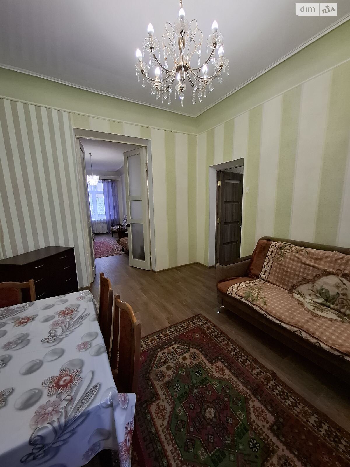 двухкомнатная квартира в Харькове, район Слободской, на просп. Героев Харькова 96 в аренду на долгий срок помесячно фото 1 двухкомнатная квартира в Харькове, район Слободской, на просп. Героев Харькова 96 в аренду на долгий срок помесячно фото 1