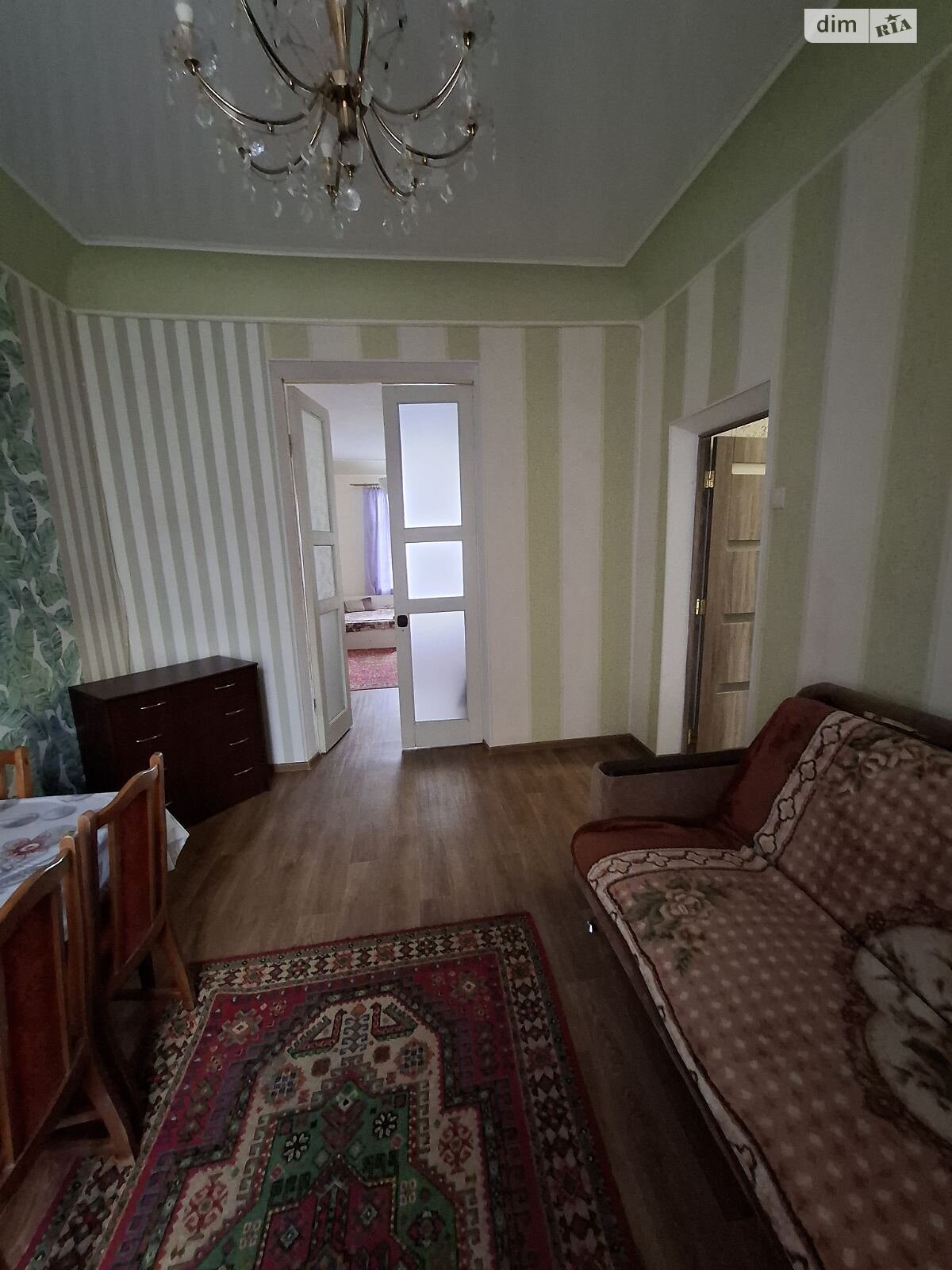 двухкомнатная квартира в Харькове, район Слободской, на просп. Героев Харькова 96 в аренду на долгий срок помесячно фото 1 двухкомнатная квартира в Харькове, район Слободской, на просп. Героев Харькова 96 в аренду на долгий срок помесячно фото 1