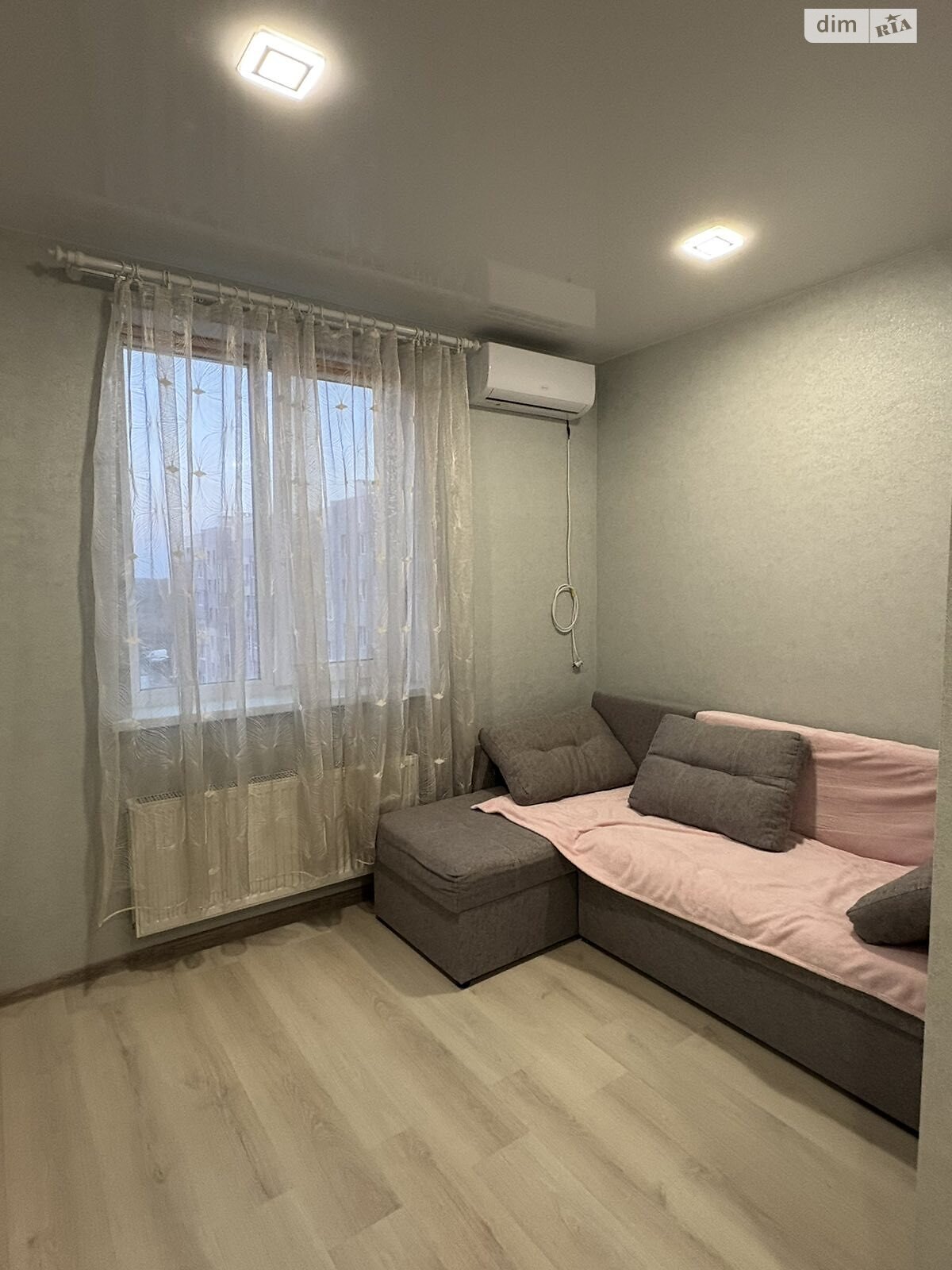 однокомнатная квартира в Харькове, район Слободской, на ул. Ньютона 98 в аренду на долгий срок помесячно фото 1