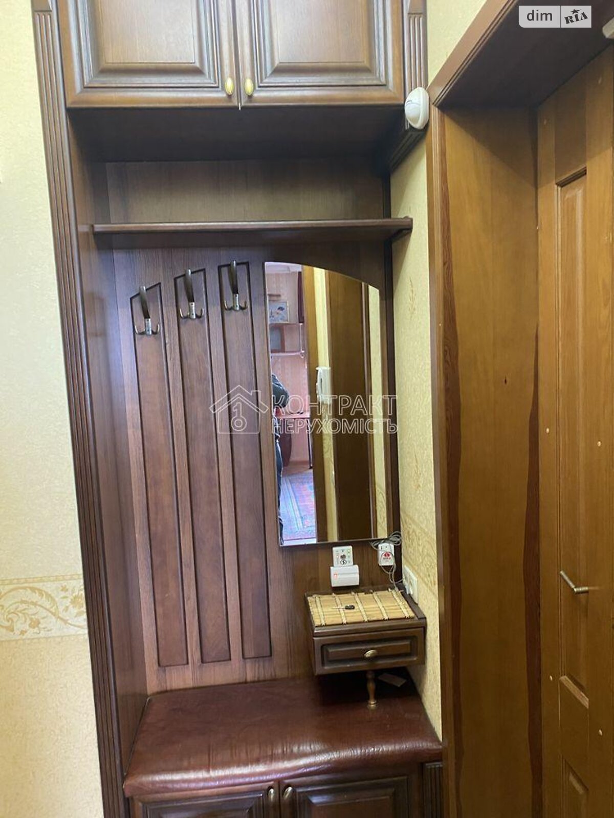 трехкомнатная квартира в Харькове, район Слободской, на просп. Героев Харькова в аренду на долгий срок помесячно фото 1 трехкомнатная квартира в Харькове, район Слободской, на просп. Героев Харькова в аренду на долгий срок помесячно фото 1