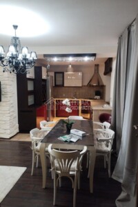 четырехкомнатная квартира в Харькове, район Центр, на пер. Армянский в аренду на долгий срок помесячно фото 2