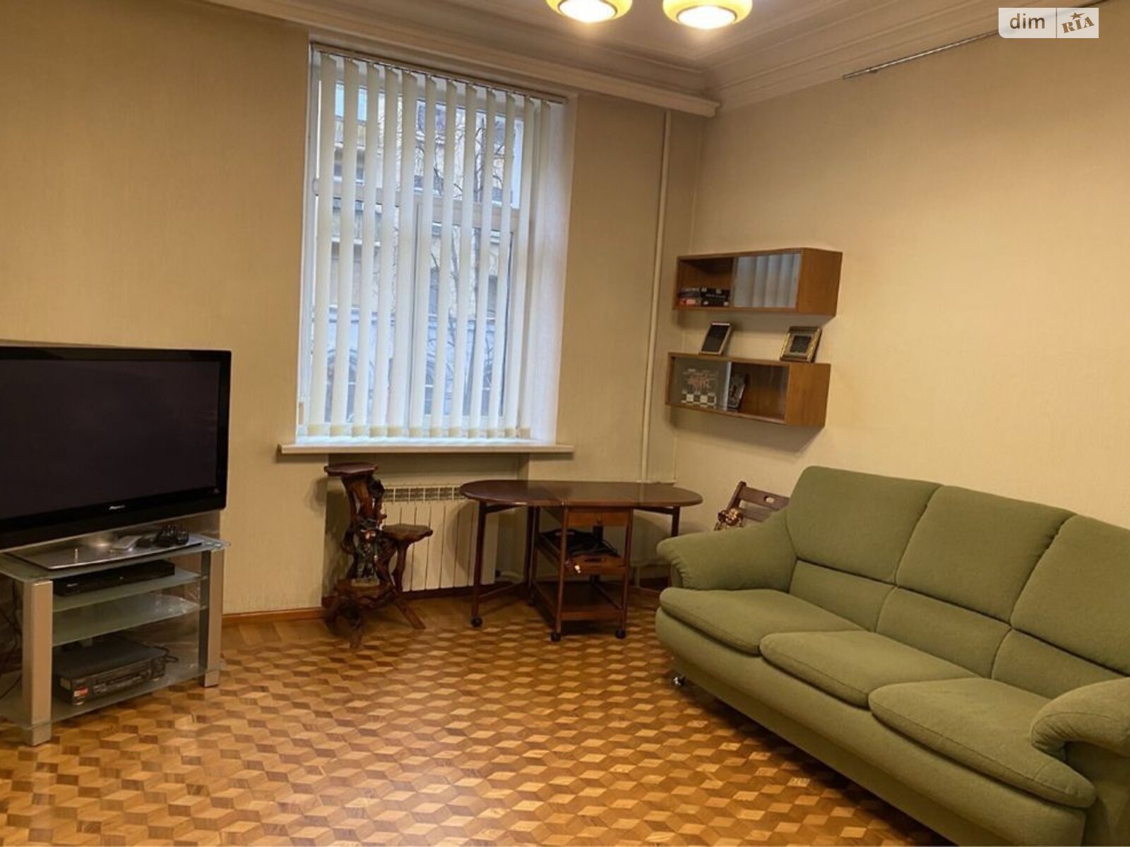 двухкомнатная квартира с ремонтом в Харькове, район Центр, на просп. Героев Харькова 5 в аренду на долгий срок помесячно фото 1 двухкомнатная квартира с ремонтом в Харькове, район Центр, на просп. Героев Харькова 5 в аренду на долгий срок помесячно фото 1