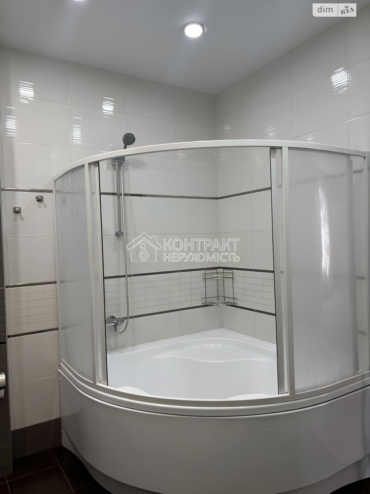 двухкомнатная квартира в Харькове, район Центр, на ул. Свободы в аренду на долгий срок помесячно фото 1 двухкомнатная квартира в Харькове, район Центр, на ул. Свободы в аренду на долгий срок помесячно фото 1