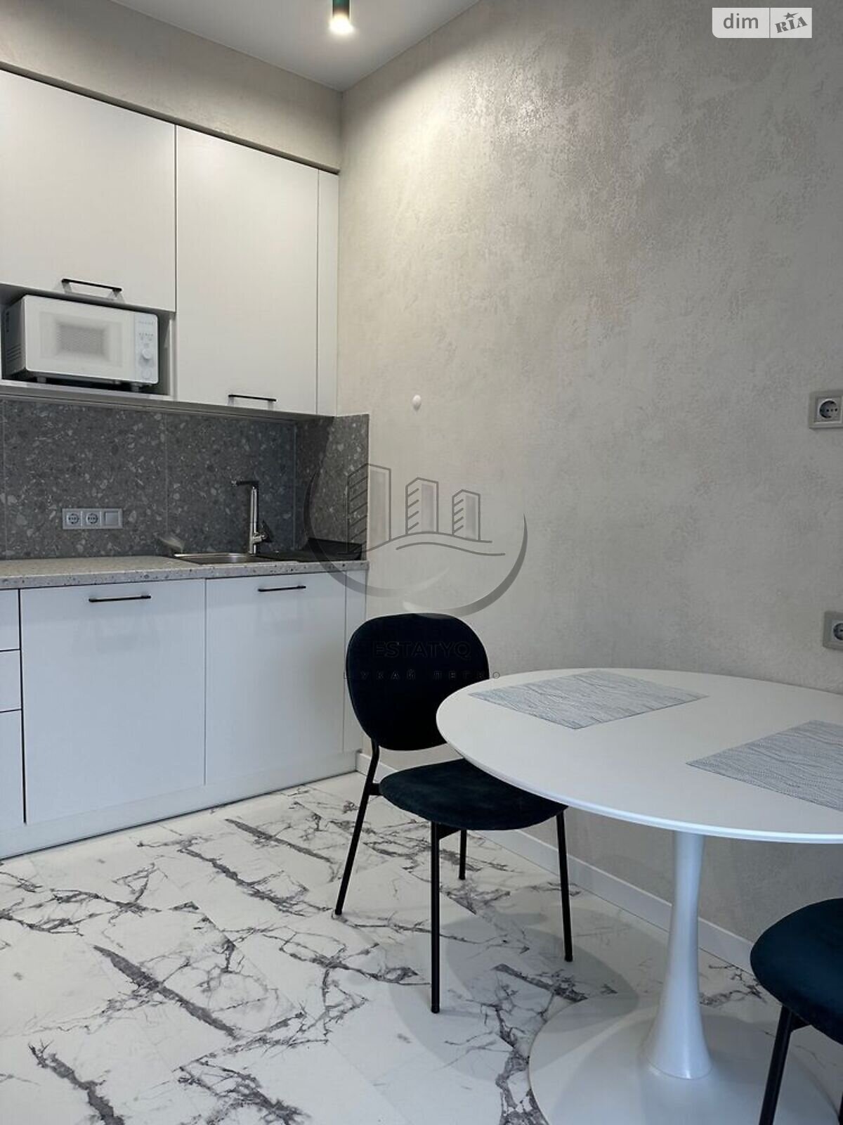 однокомнатная квартира в Харькове, район Центр, на ул. Свободы 32 в аренду на долгий срок помесячно фото 1 однокомнатная квартира в Харькове, район Центр, на ул. Свободы 32 в аренду на долгий срок помесячно фото 1