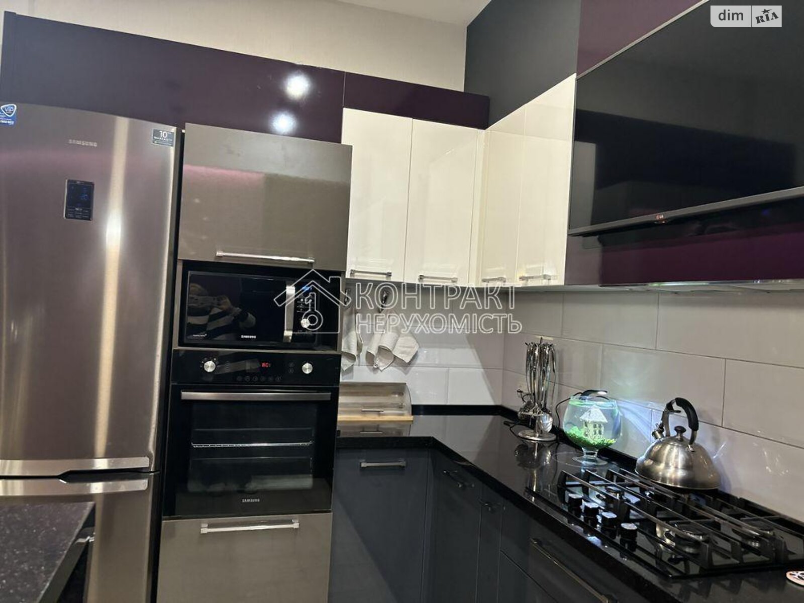 двухкомнатная квартира в Харькове, район Центр, на ул. Свободы в аренду на долгий срок помесячно фото 1 двухкомнатная квартира в Харькове, район Центр, на ул. Свободы в аренду на долгий срок помесячно фото 1