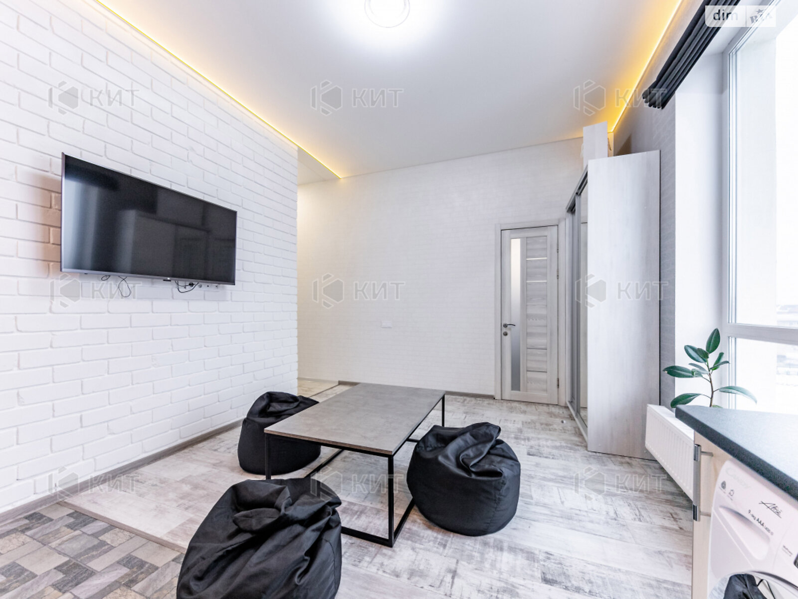 однокомнатная квартира в Харькове, район Центр, на ул. Краснооктябрьская 15 в аренду на долгий срок помесячно фото 1 однокомнатная квартира в Харькове, район Центр, на ул. Краснооктябрьская 15 в аренду на долгий срок помесячно фото 1