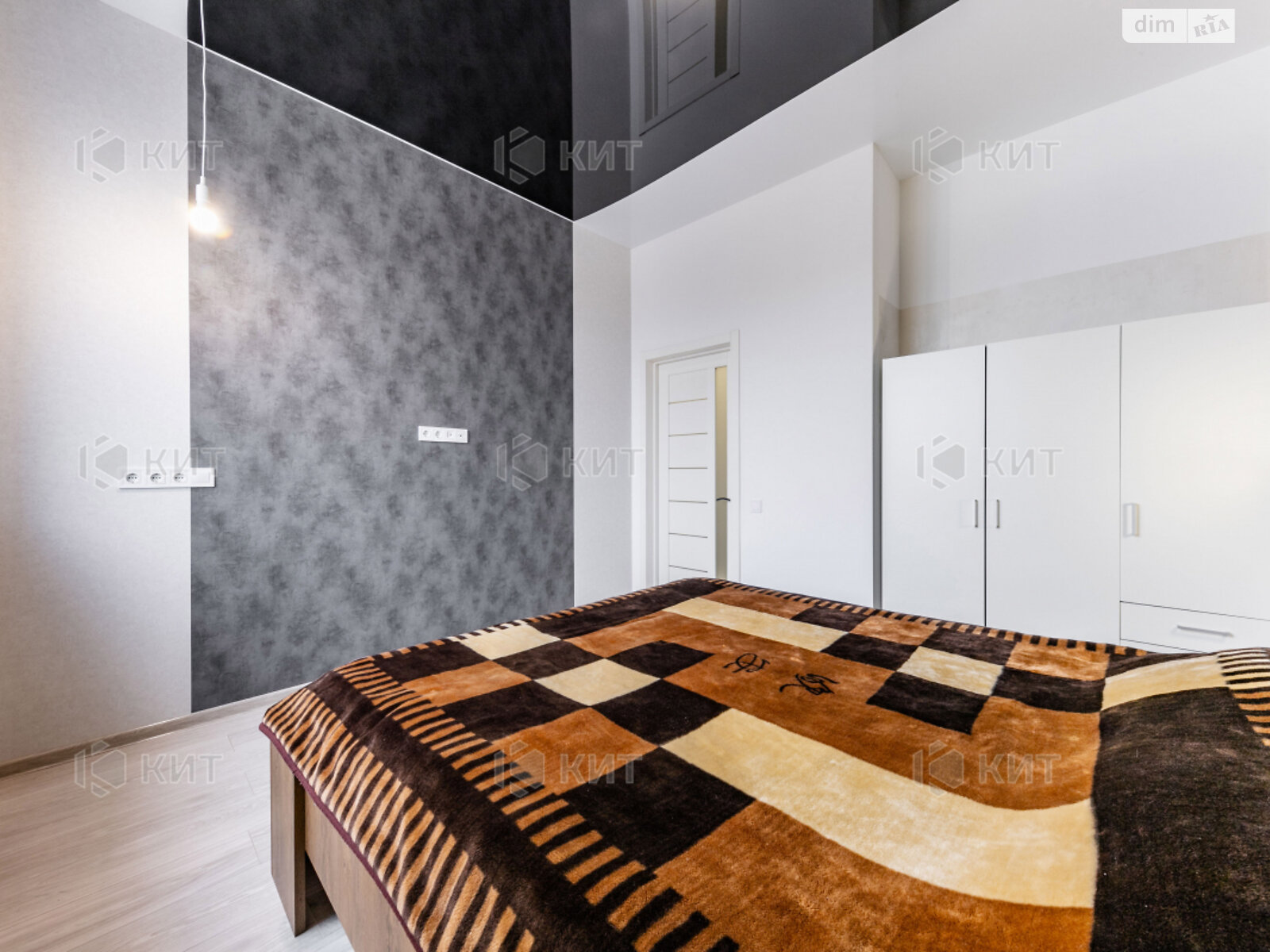 однокомнатная квартира в Харькове, район Центр, на ул. Краснооктябрьская 15 в аренду на долгий срок помесячно фото 1 однокомнатная квартира в Харькове, район Центр, на ул. Краснооктябрьская 15 в аренду на долгий срок помесячно фото 1