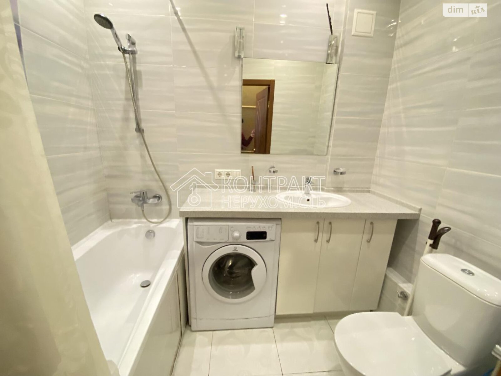 двокімнатна квартира в Харкові, район Центр, на вул. Миколи Хвильового в довготривалу оренду помісячно фото 1 двокімнатна квартира в Харкові, район Центр, на вул. Миколи Хвильового в довготривалу оренду помісячно фото 1