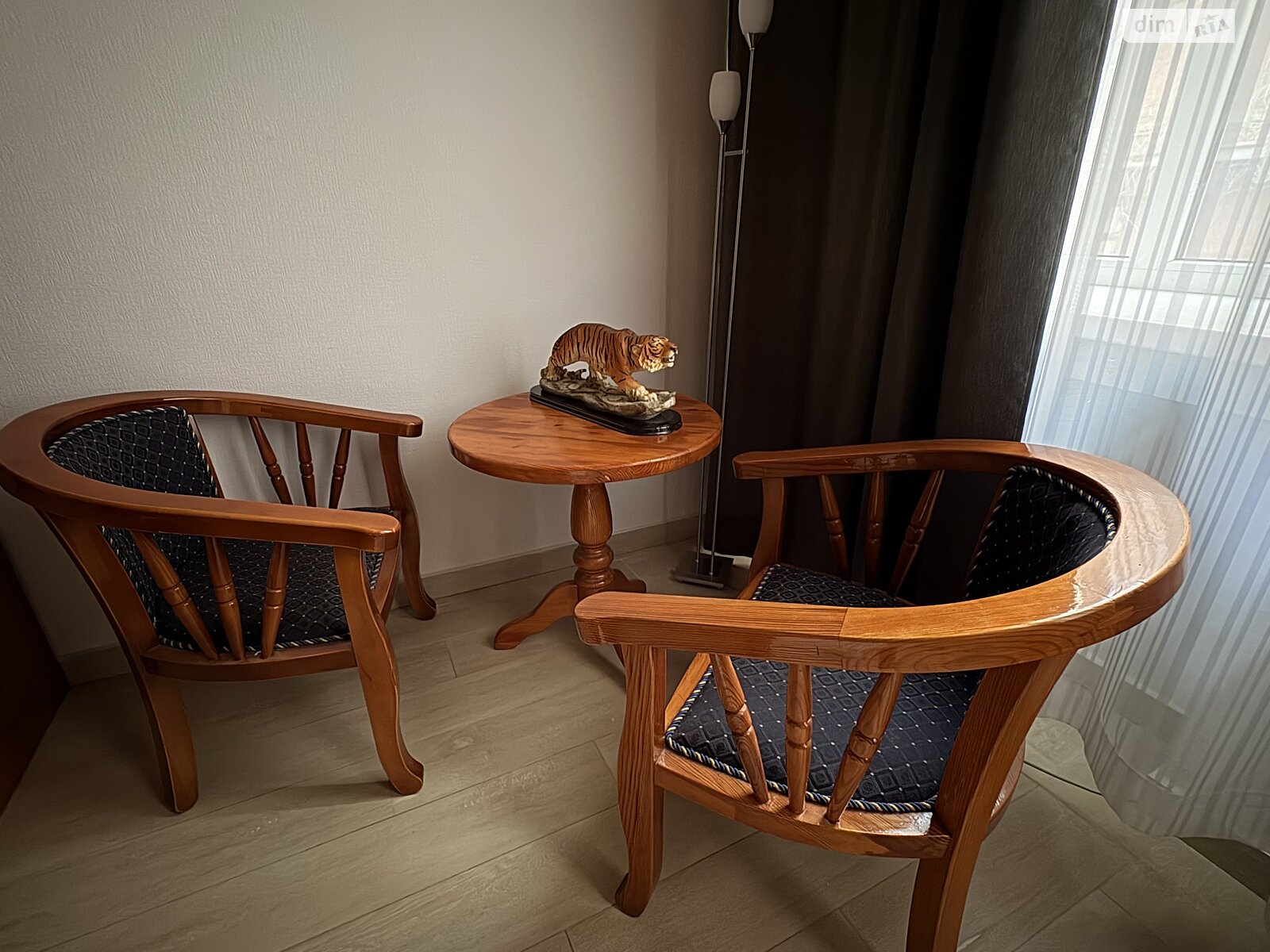 трехкомнатная квартира в Харькове, район Центр, на ул. Рымарская 23А, кв. 22 в аренду на долгий срок помесячно фото 1