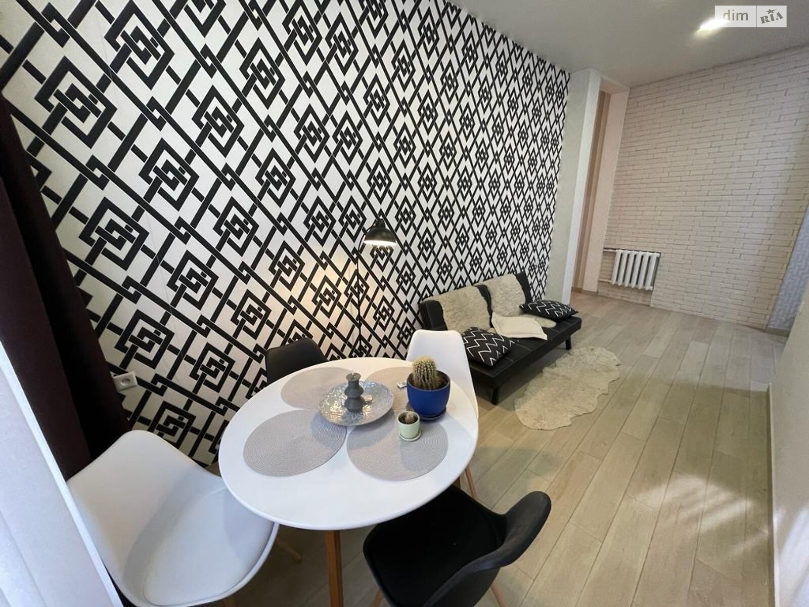 трехкомнатная квартира в Харькове, район Центр, на ул. Рымарская 23А, кв. 22А в аренду на долгий срок помесячно фото 1