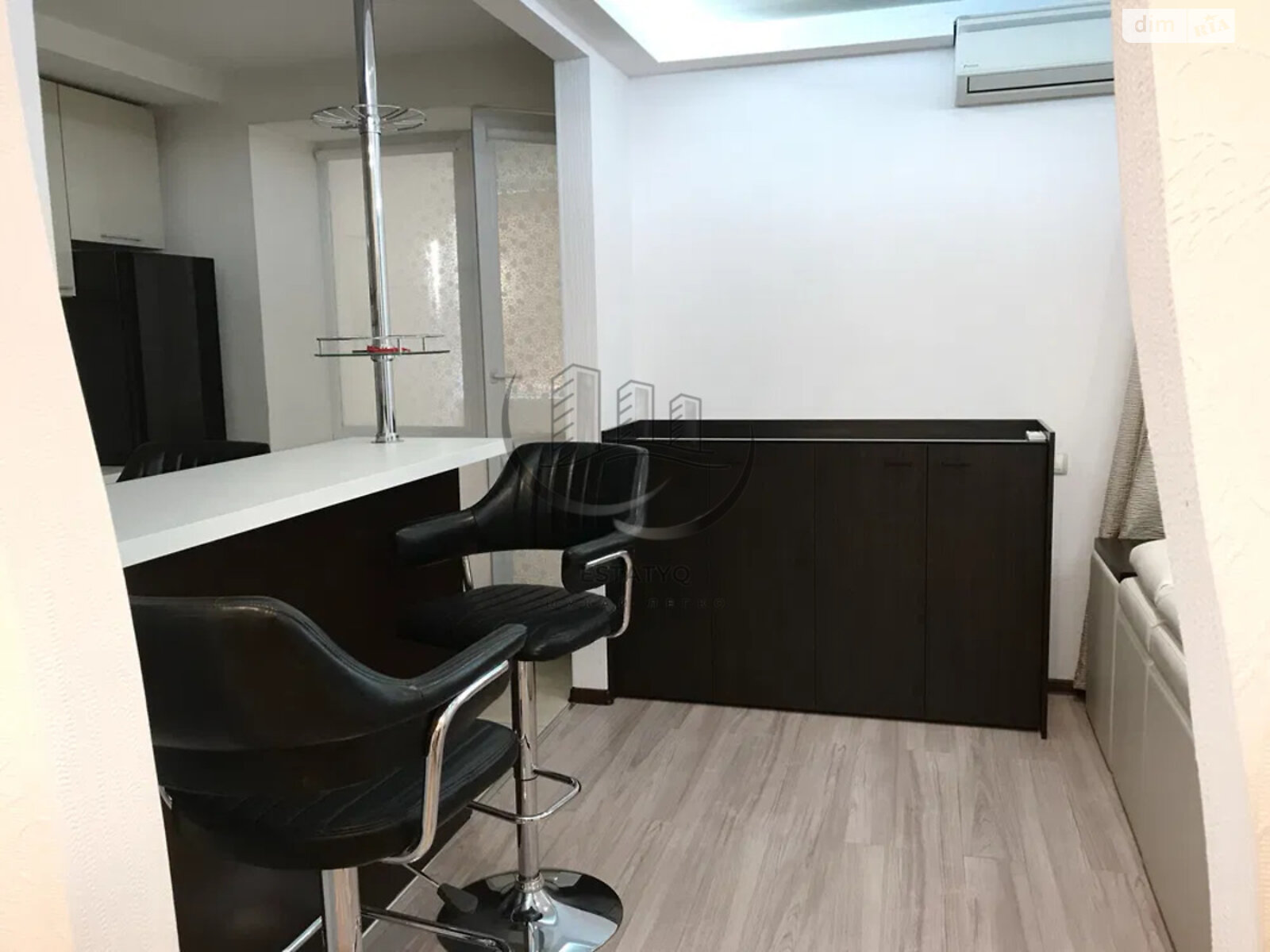 однокімнатна квартира в Харкові, район Центр, на вул. Заліська в довготривалу оренду помісячно фото 1 однокімнатна квартира в Харкові, район Центр, на вул. Заліська в довготривалу оренду помісячно фото 1